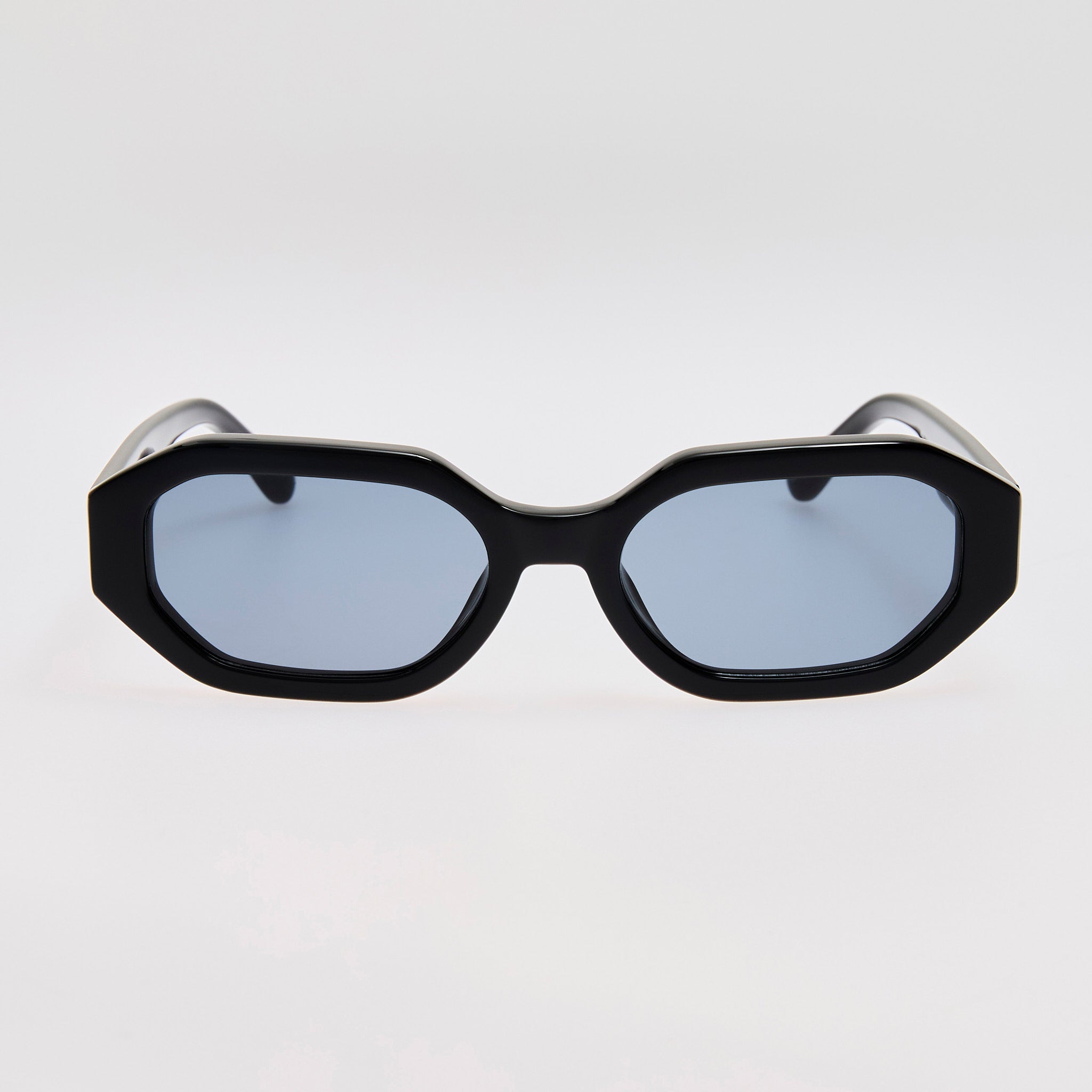Irene Angular Sunglasses in Black