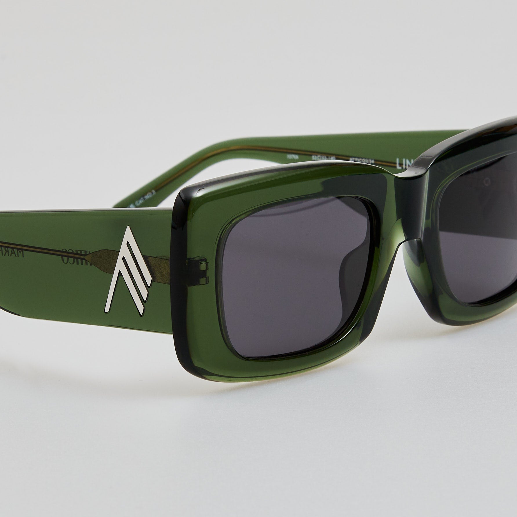 Marfa Sunglasses in Military Green