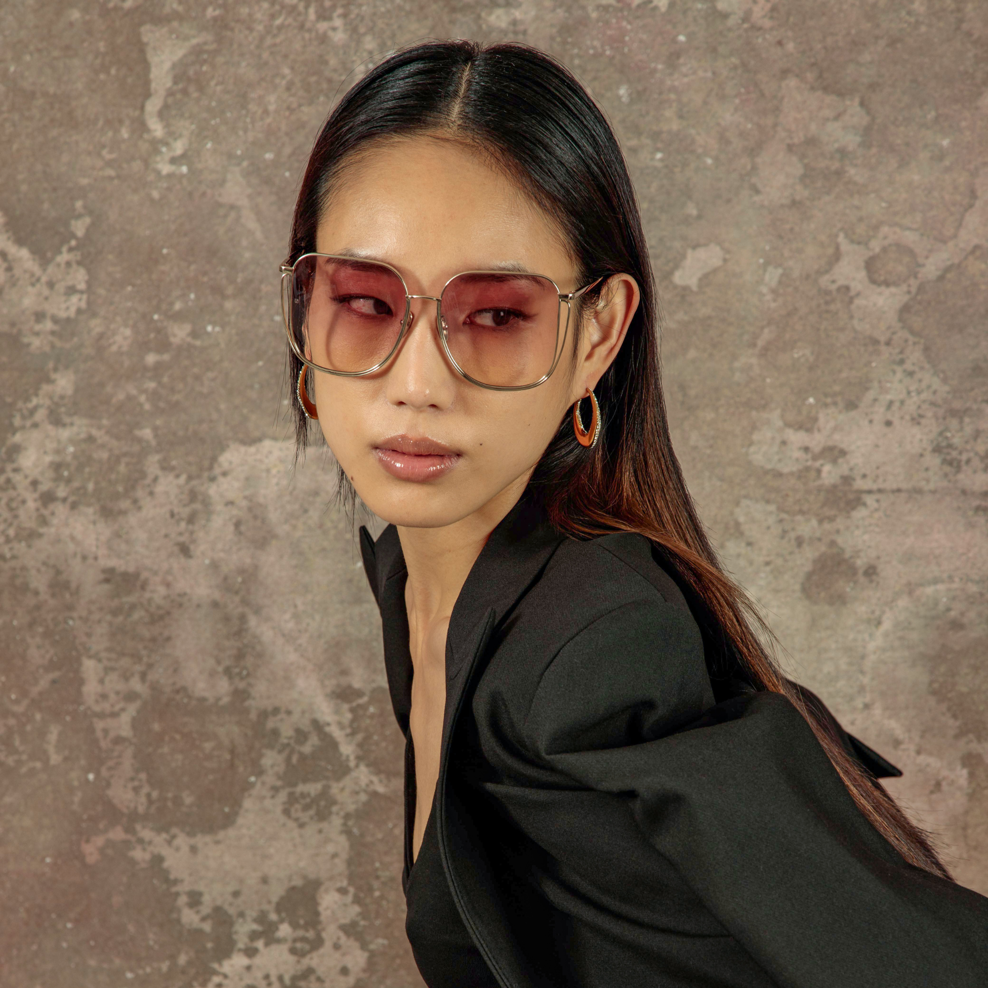 Camry Sunglasses in 22K Light Gold and Lilac