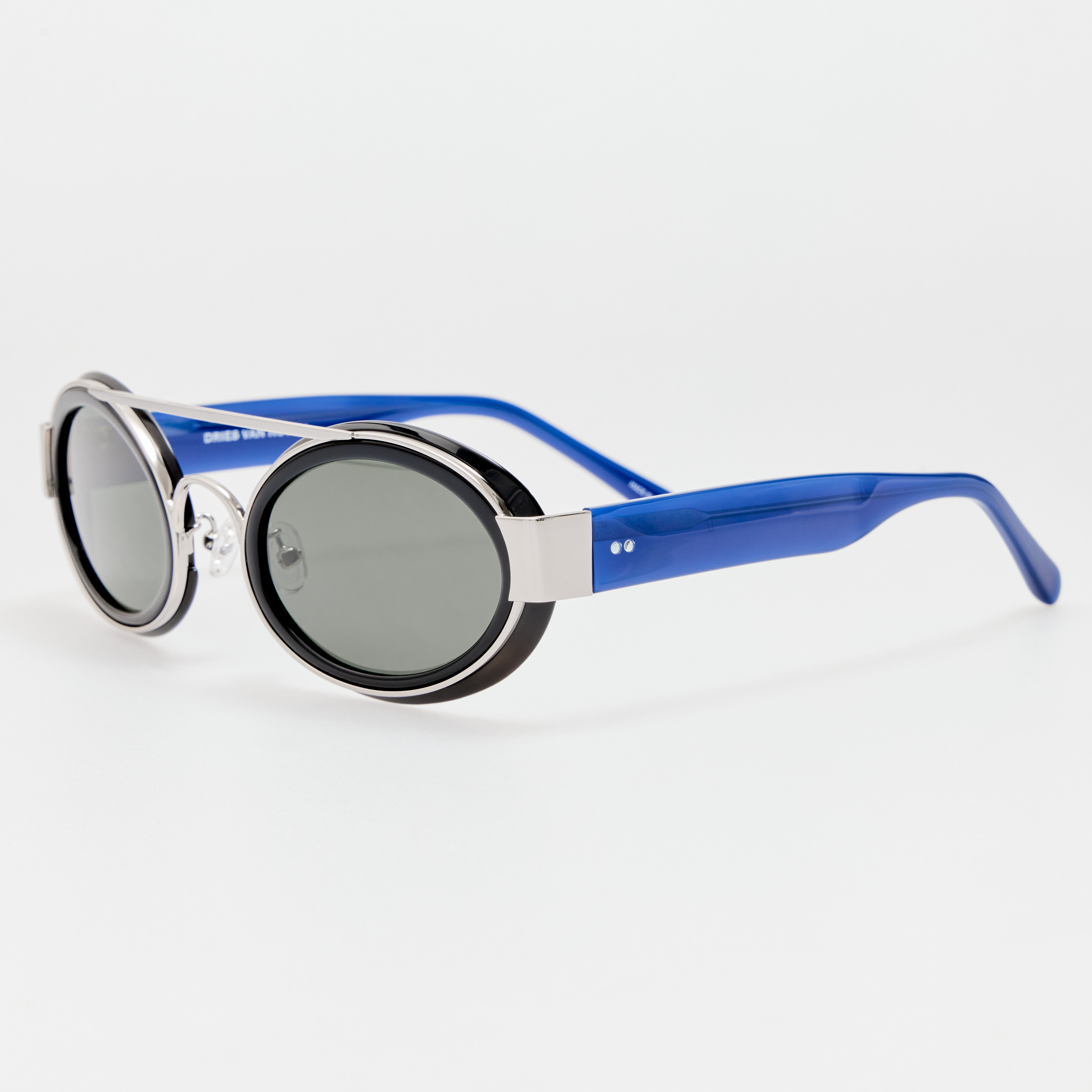 Cat Eye Sunglasses in Black