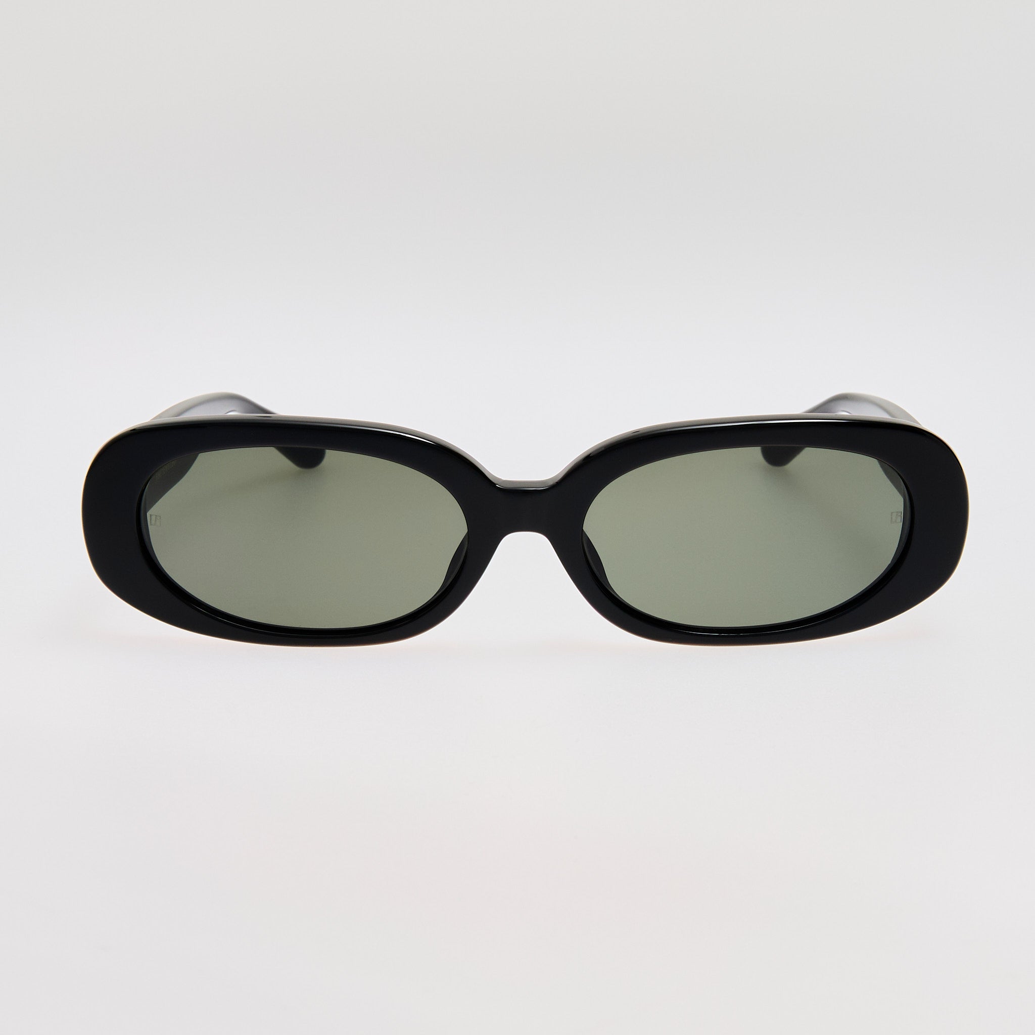 Cara Sunglasses in Black with Diamond