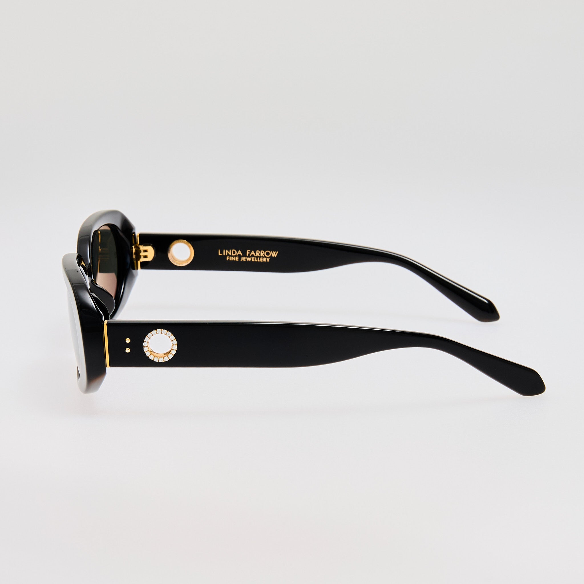 Cara Sunglasses in Black with Diamond