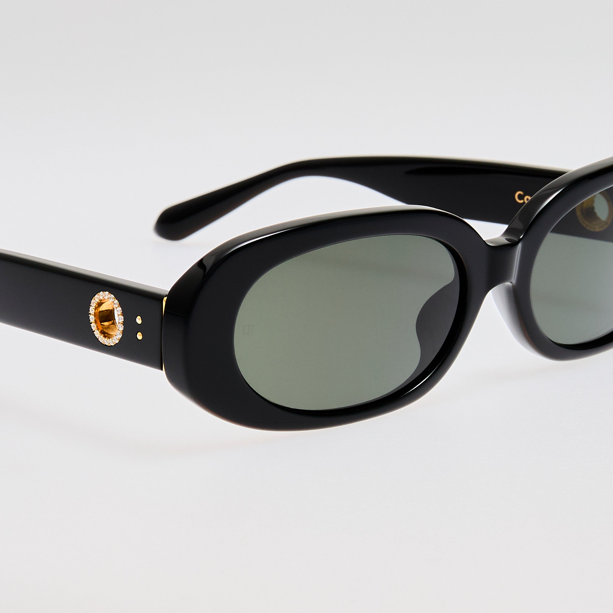 Cara Sunglasses in Black with Diamond