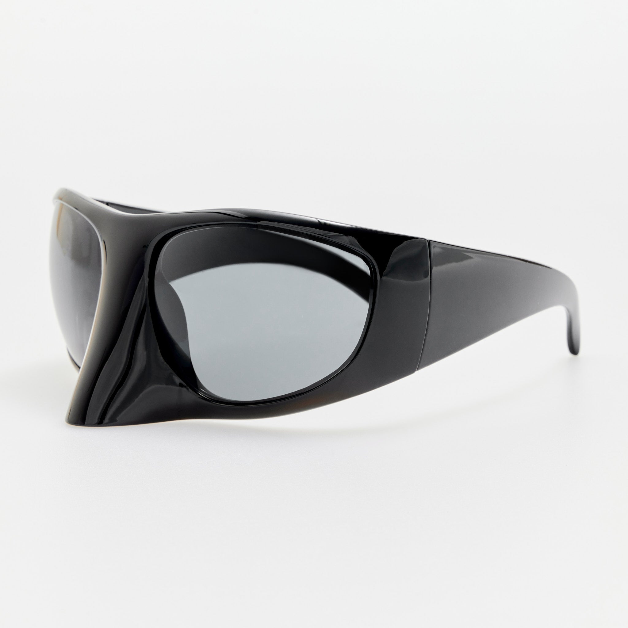 The Mask Sunglasses in Black