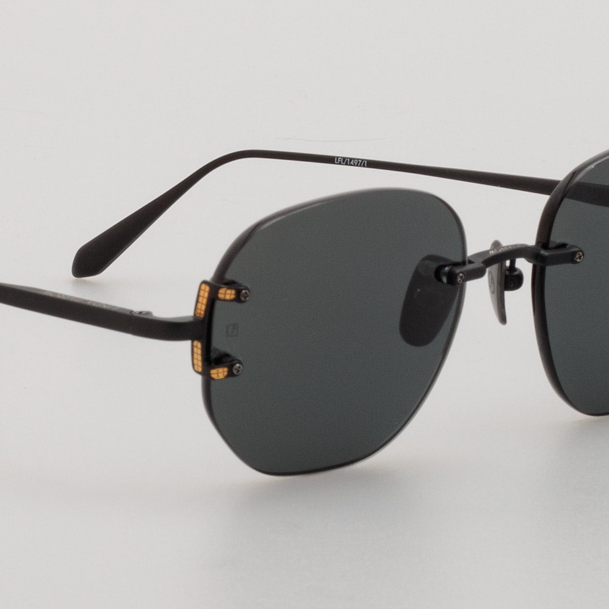 Sandor Sunglasses in Matt Nickel
