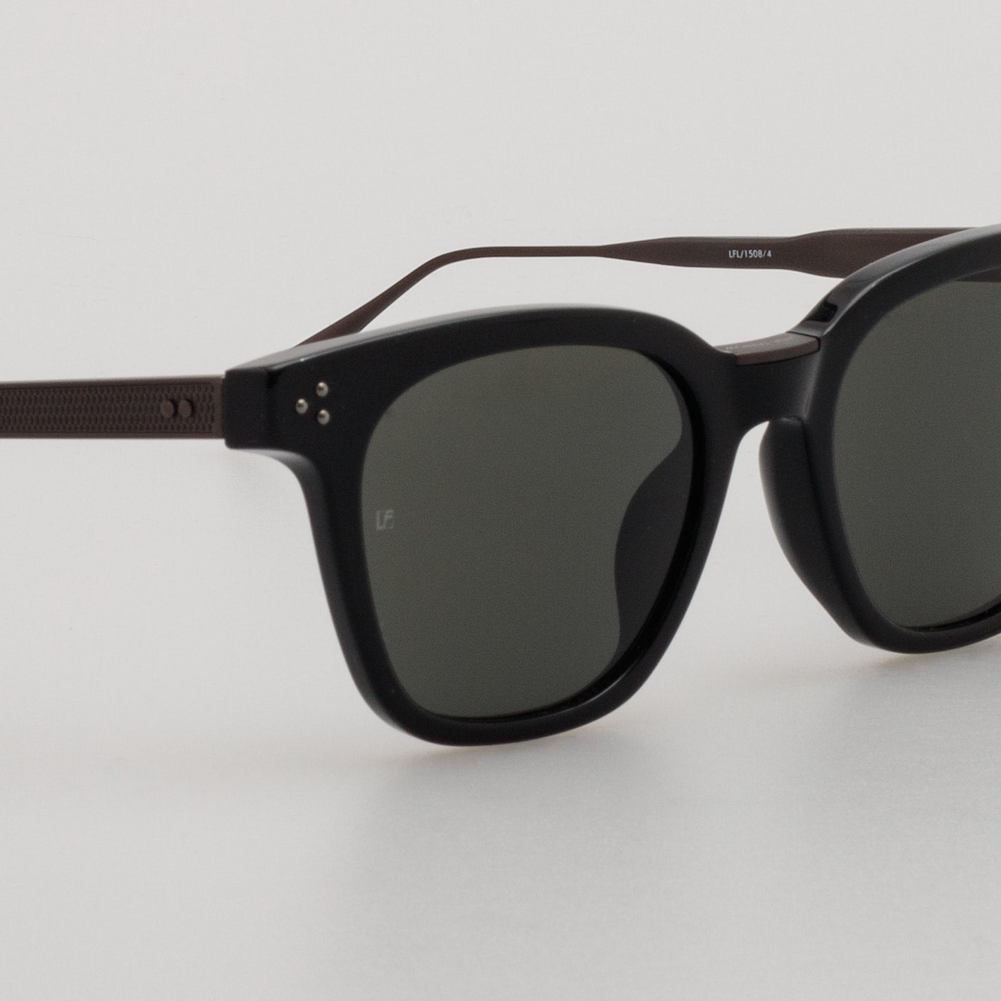 Evans Sunglasses in Black and Matt Nickel