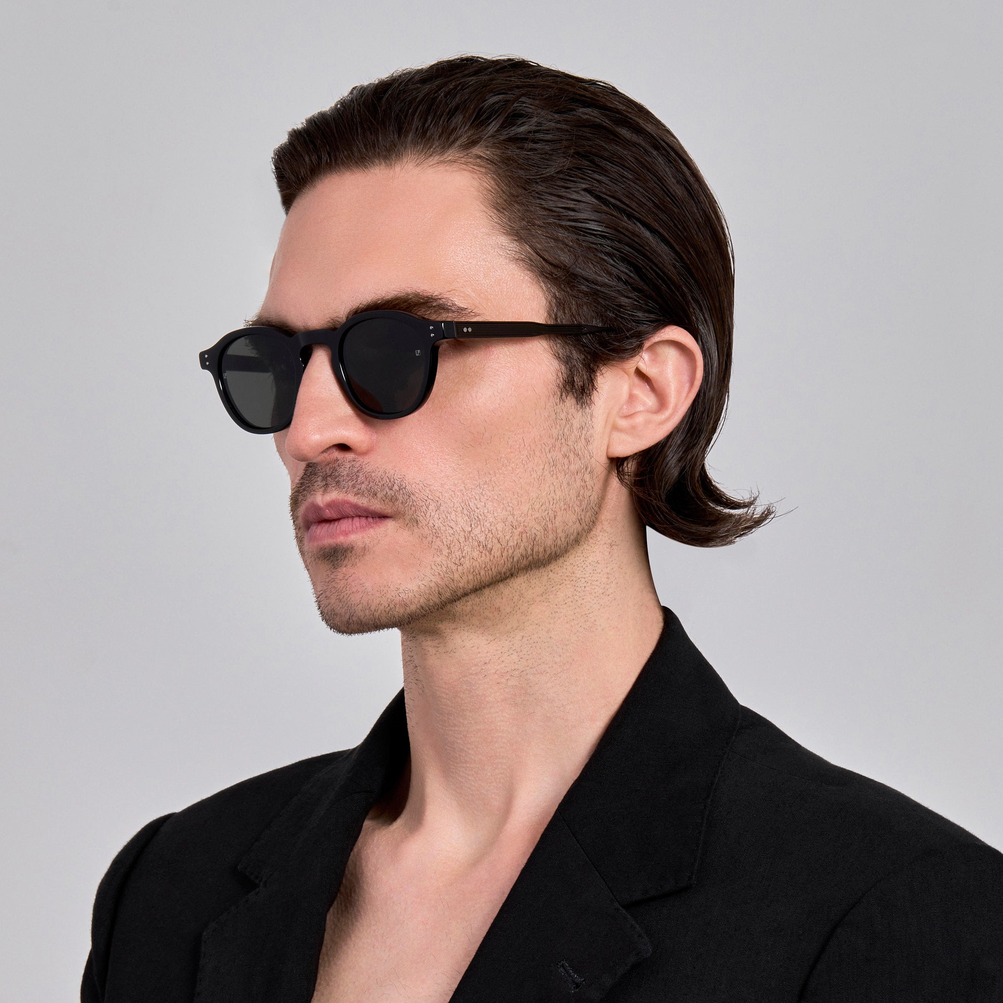 Heath Sunglasses in Black
