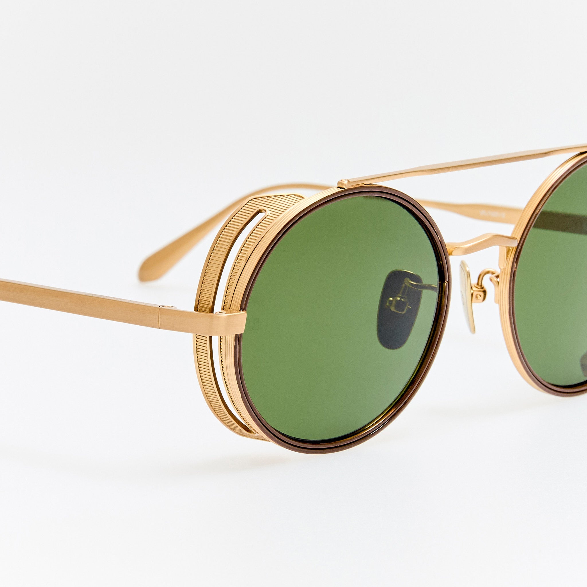 Baret Explorer Sunglasses in Matt Champagne