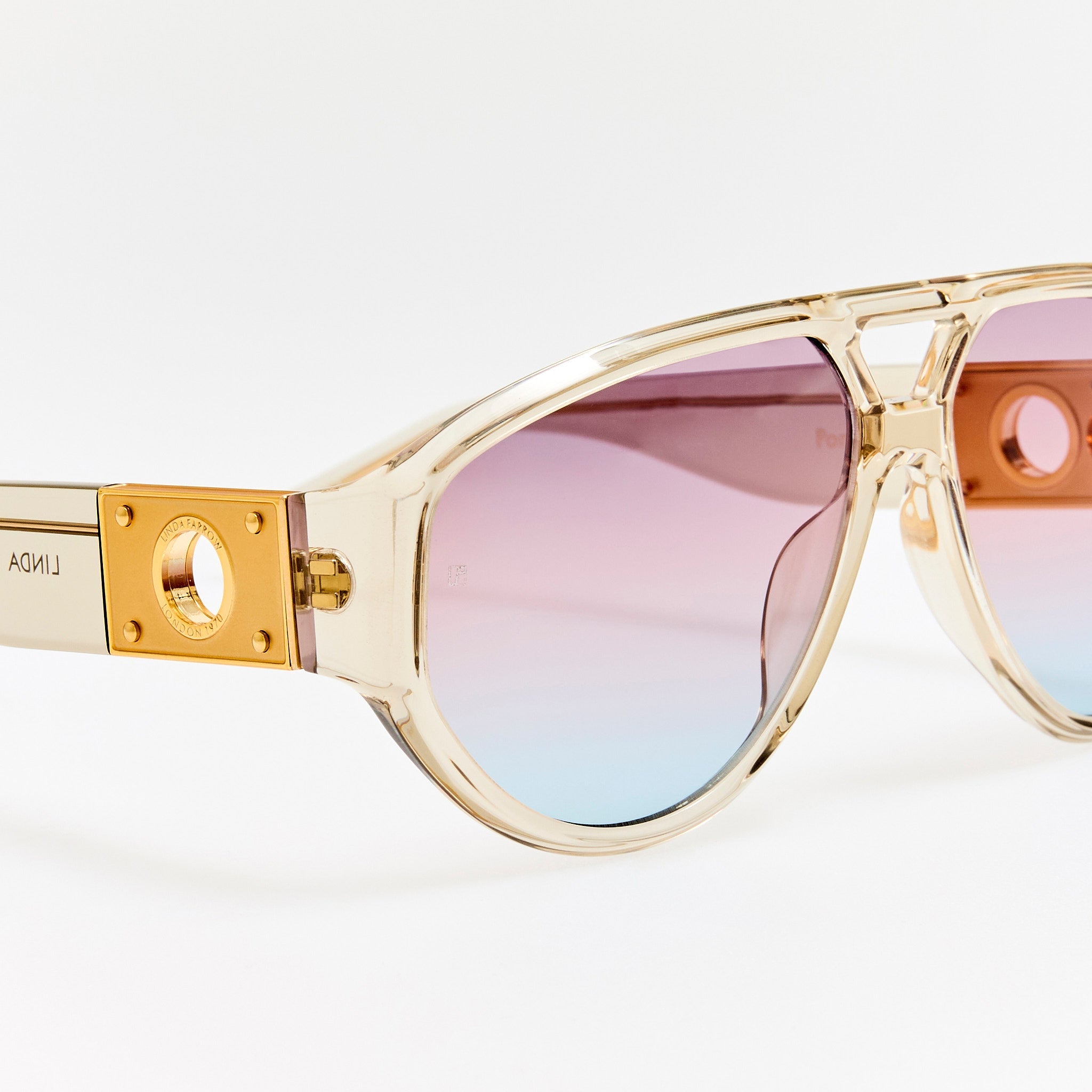 Portia Sunglasses in Truffle