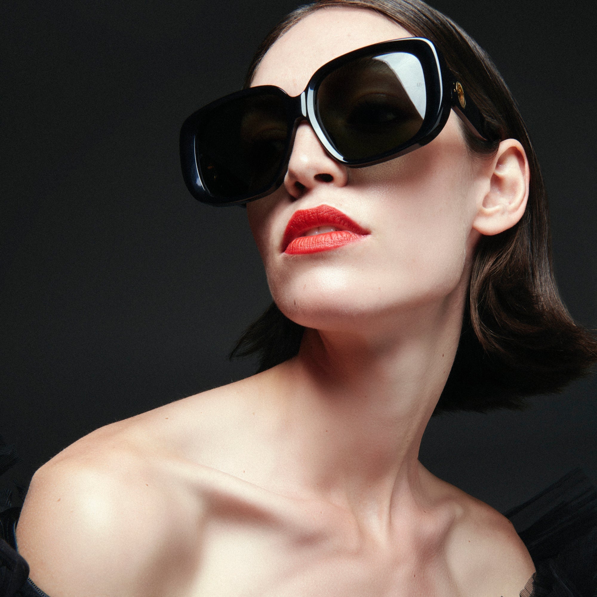 Astrid Oversized Sunglasses in Black - LINDA FARROW - Sunglasses -