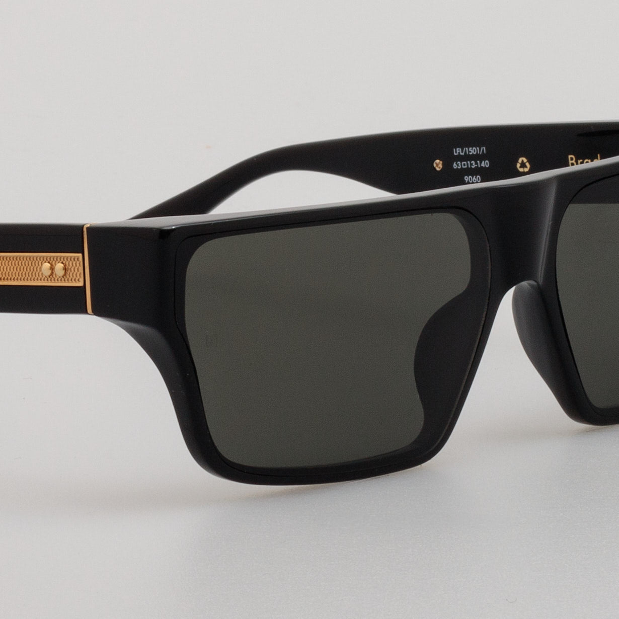 Brady Sunglasses in Black - LINDA FARROW - Sunglasses -