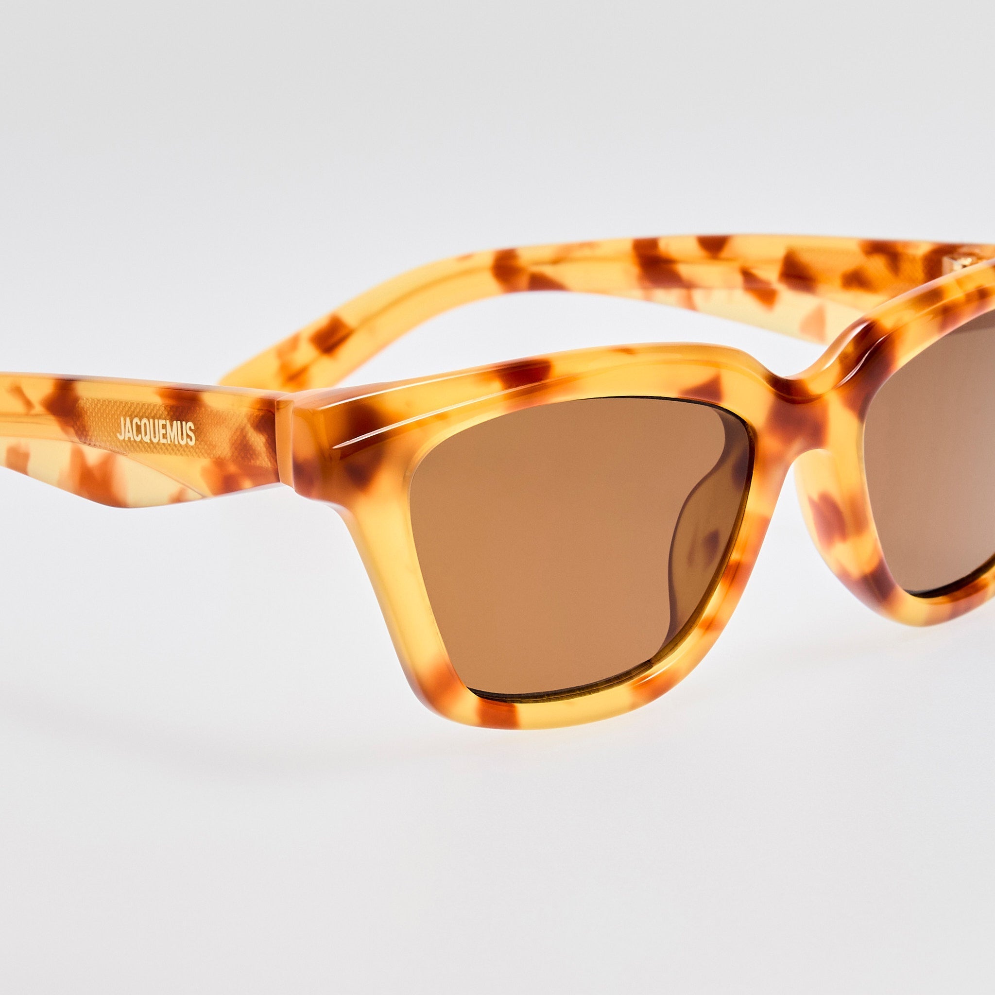 Carre Sunglasses in Beige Tortoiseshell - LINDA FARROW - Sunglasses -