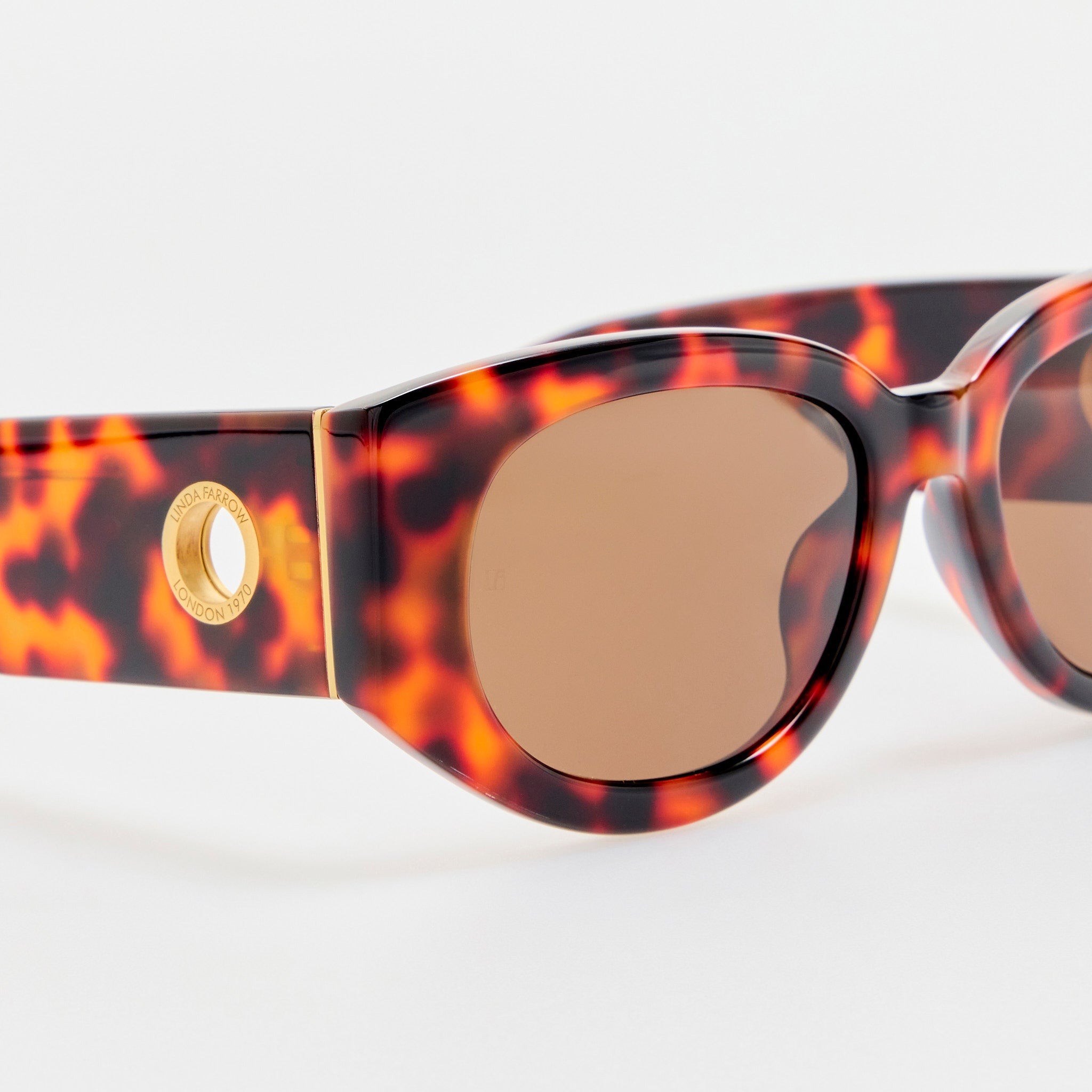 Debbie Sunglasses in Tortoiseshell - LINDA FARROW - Sunglasses -