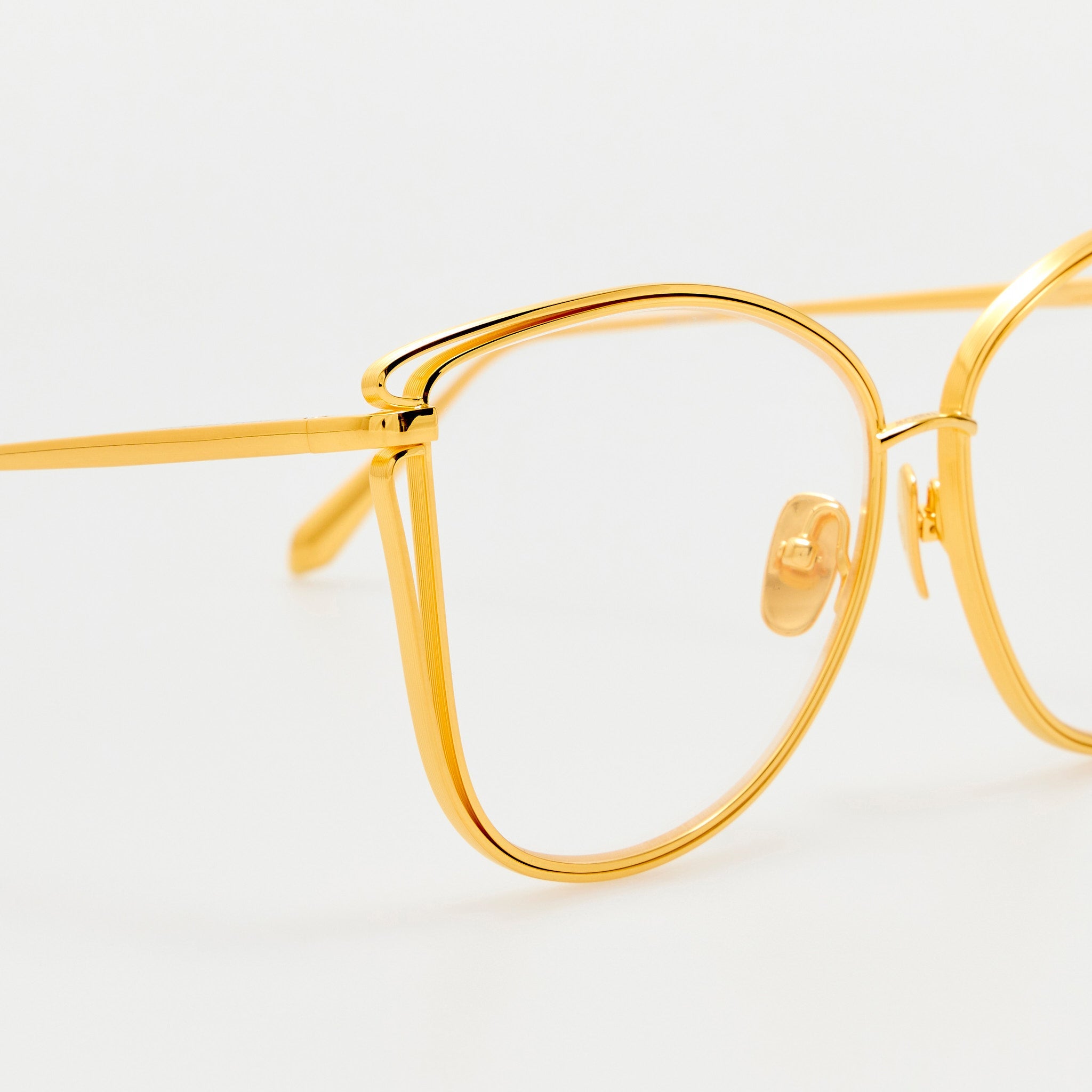 Dinah Optical Frame in 22K Yellow Gold - LINDA FARROW - Optical Frame -