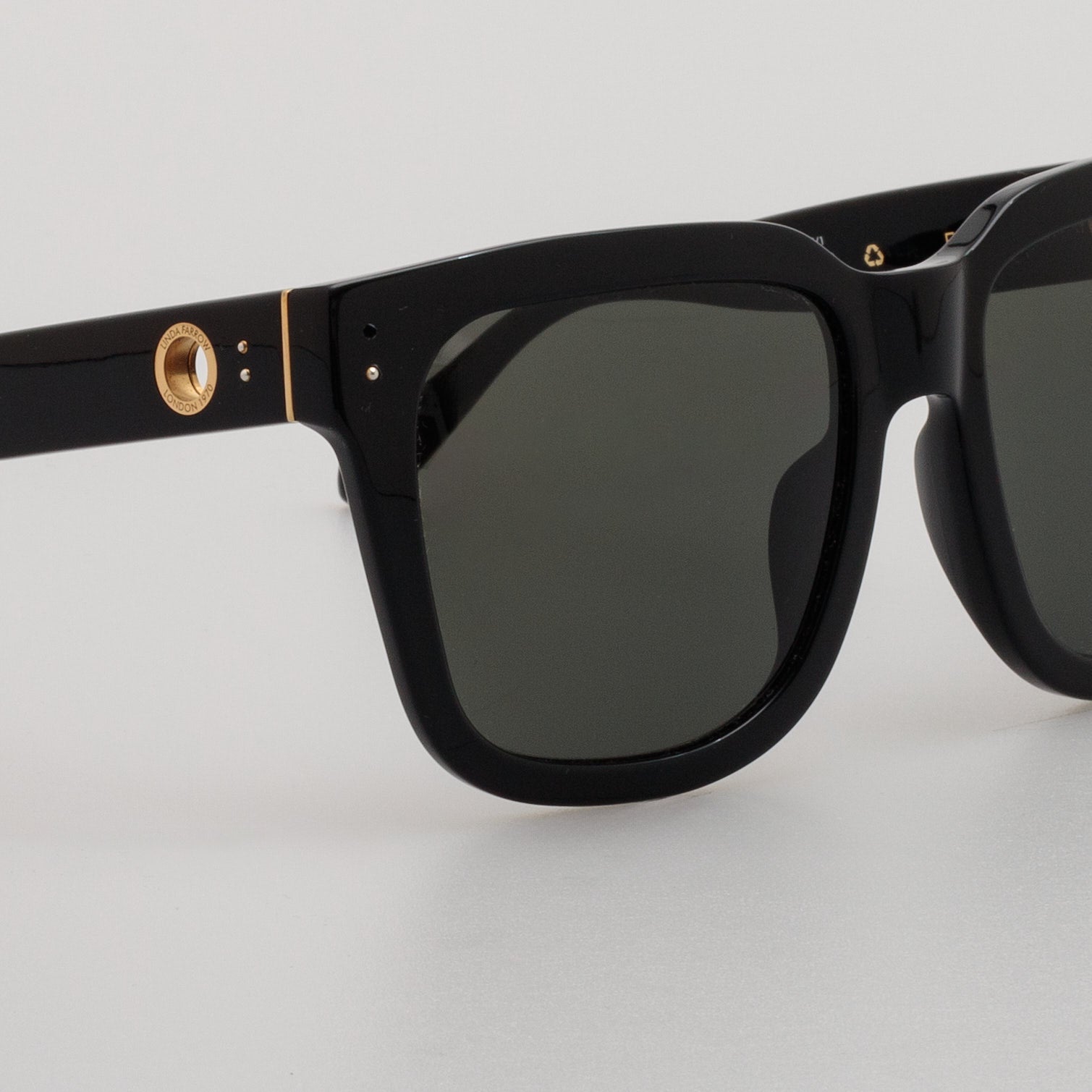 Freya Square Sunglasses in Black - LINDA FARROW - Sunglasses -