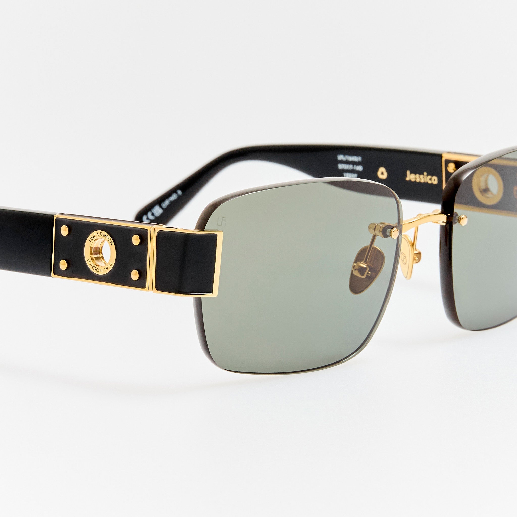Jessica Sunglasses in Black and Grey - LINDA FARROW - Sunglasses -