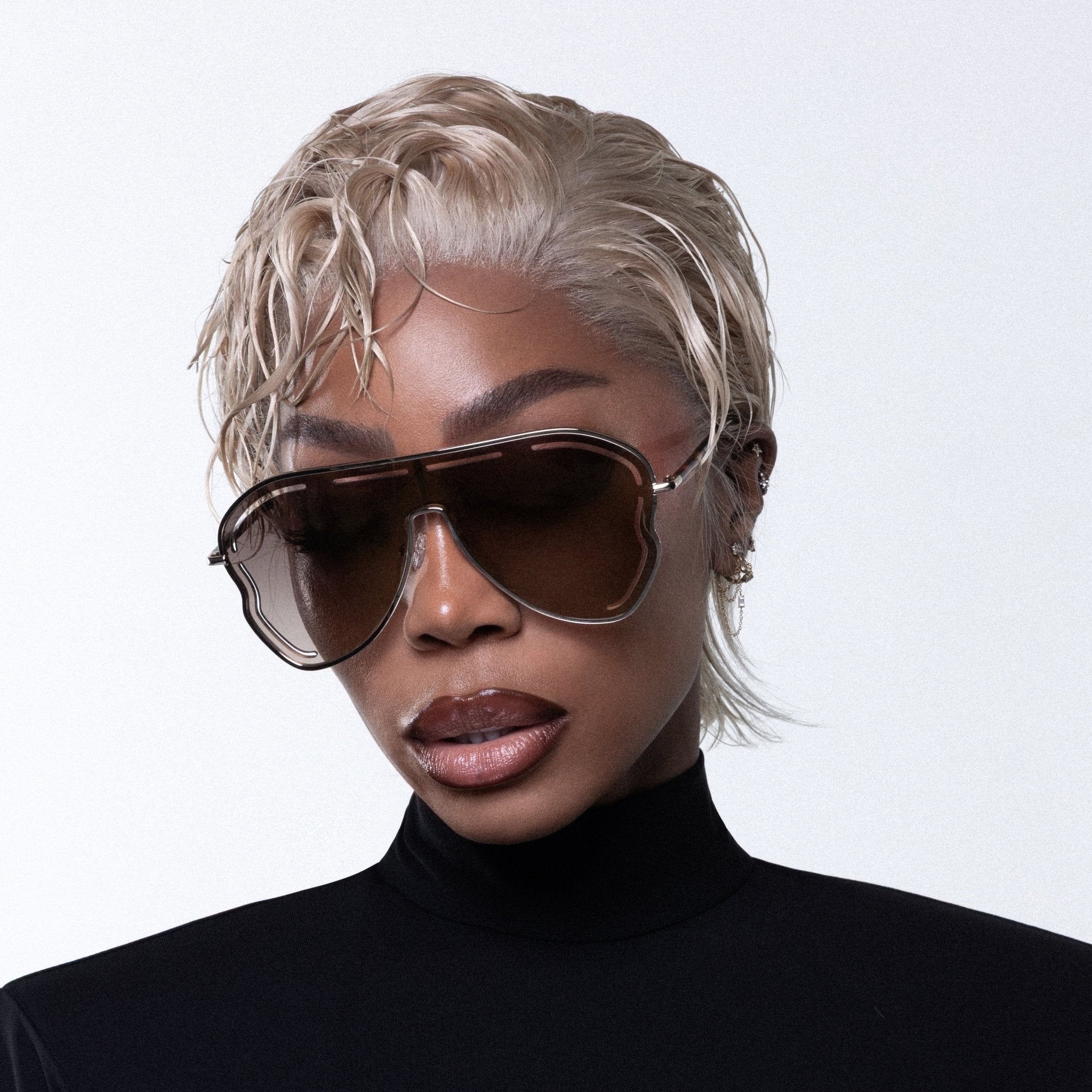 Kika Gardenia Sunglasses in Taupe - LINDA FARROW-Sunglasses-