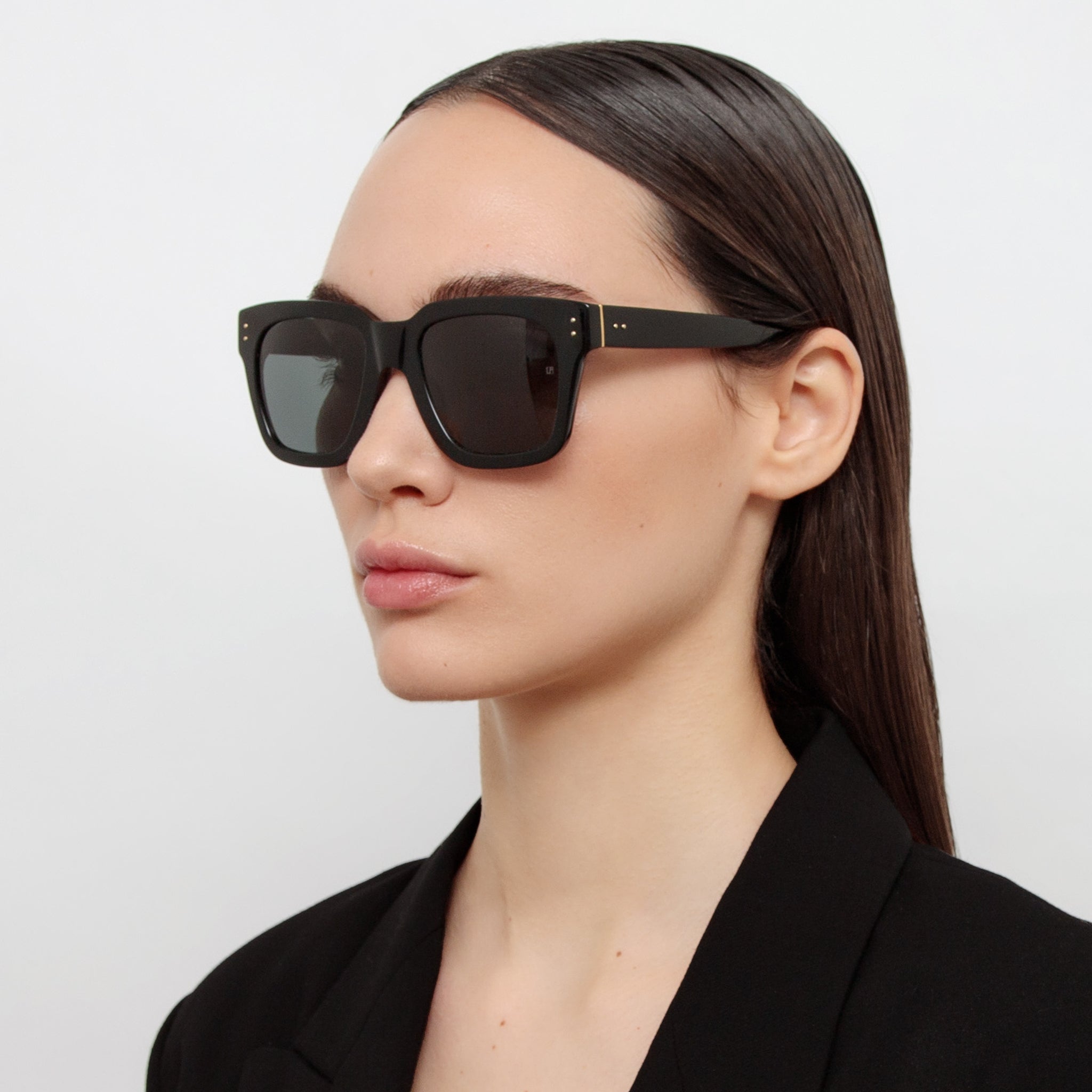Max Sunglasses in Black Frame - LINDA FARROW - Sunglasses -