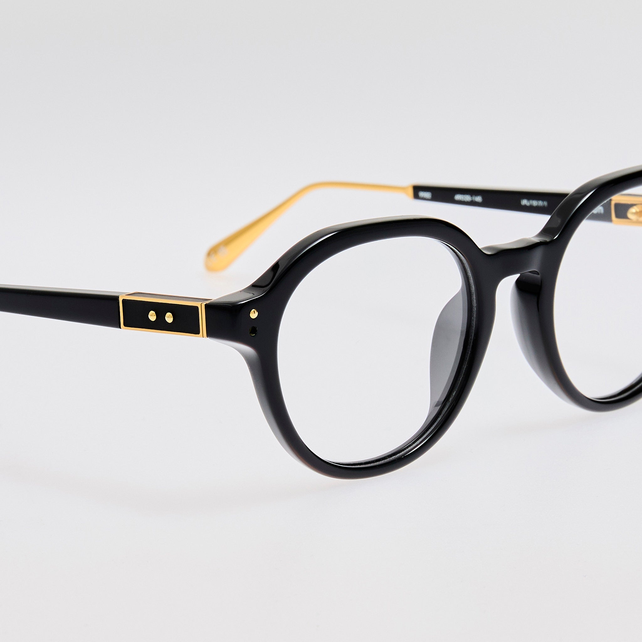 Neilson Optical in Black - LINDA FARROW - Optical Frame -