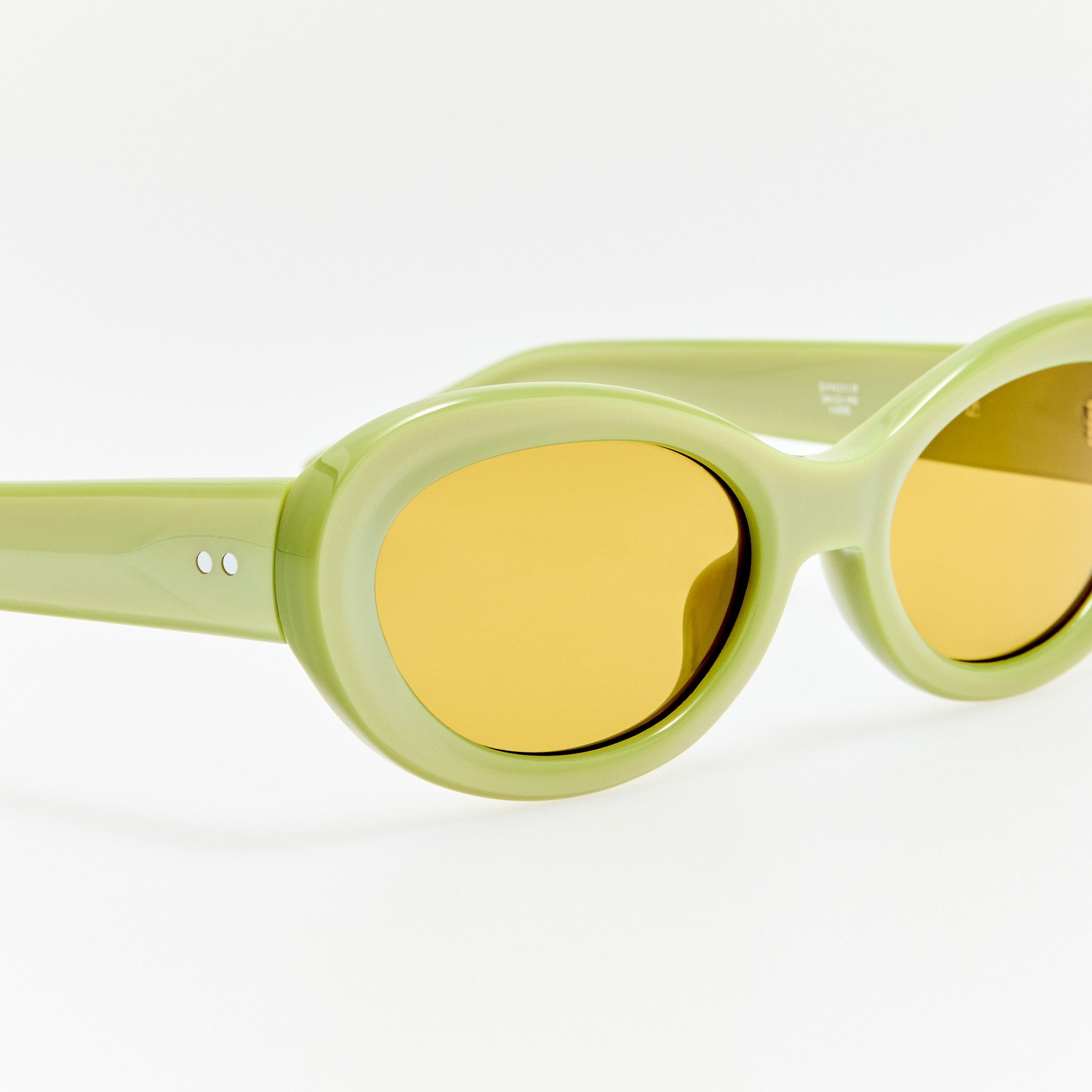 Oval Sunglasses in Green - LINDA FARROW - Sunglasses -