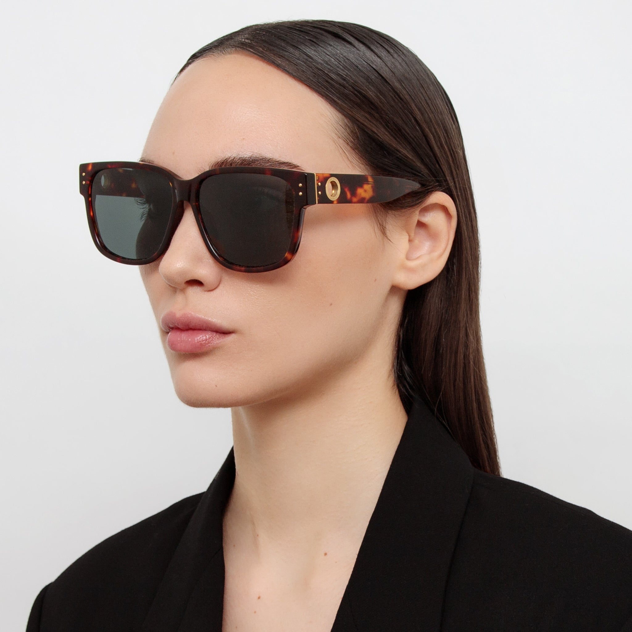Perry Sunglasses in Tortoiseshell - LINDA FARROW - Sunglasses -