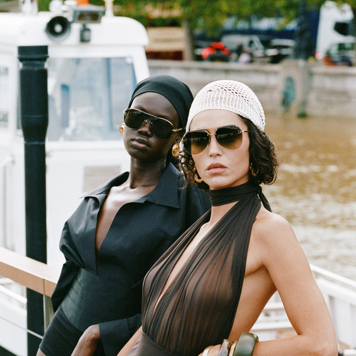 Quynh Sunglasses in 22K Gold and Green - LINDA FARROW-Sunglasses-