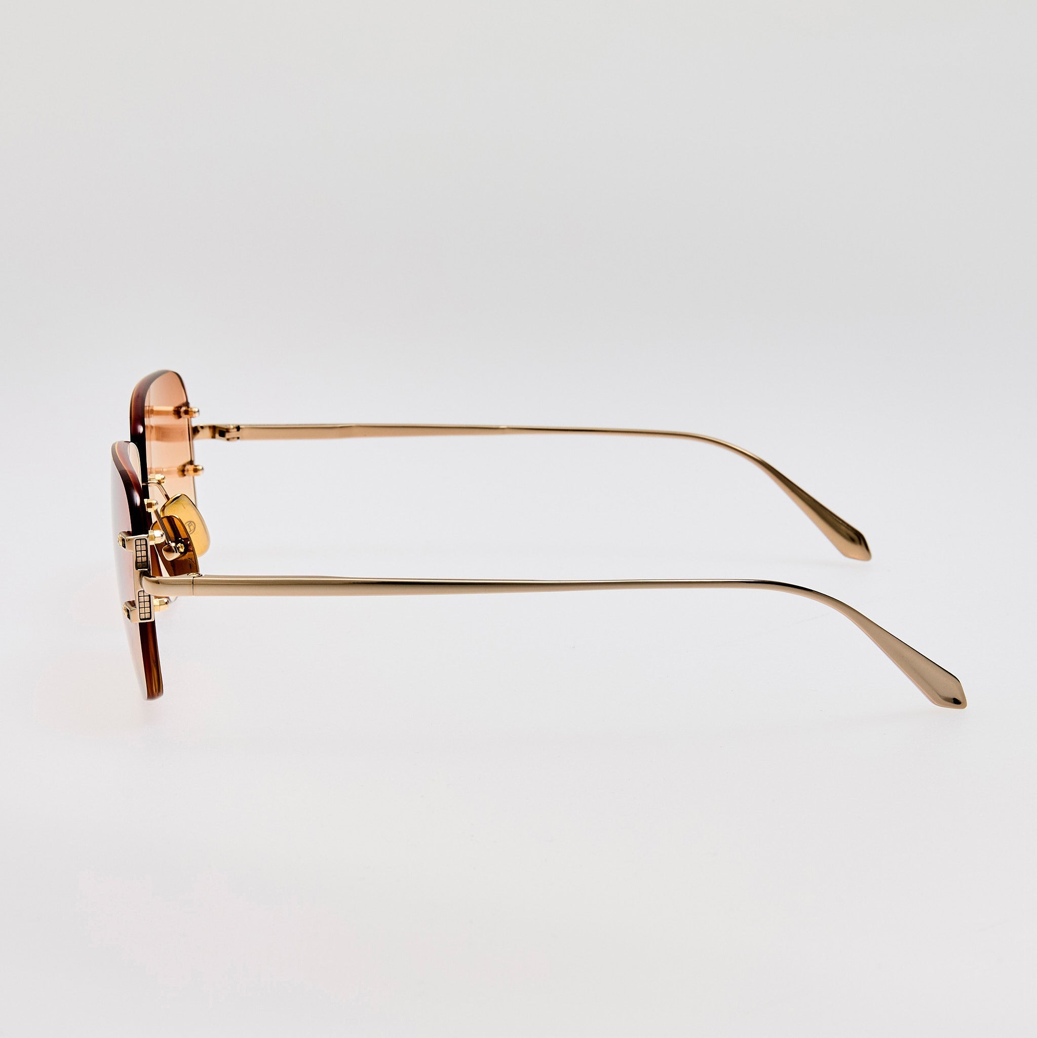 Sasha Sunglasses in 22K Gold and Camel - LINDA FARROW - Sunglasses -