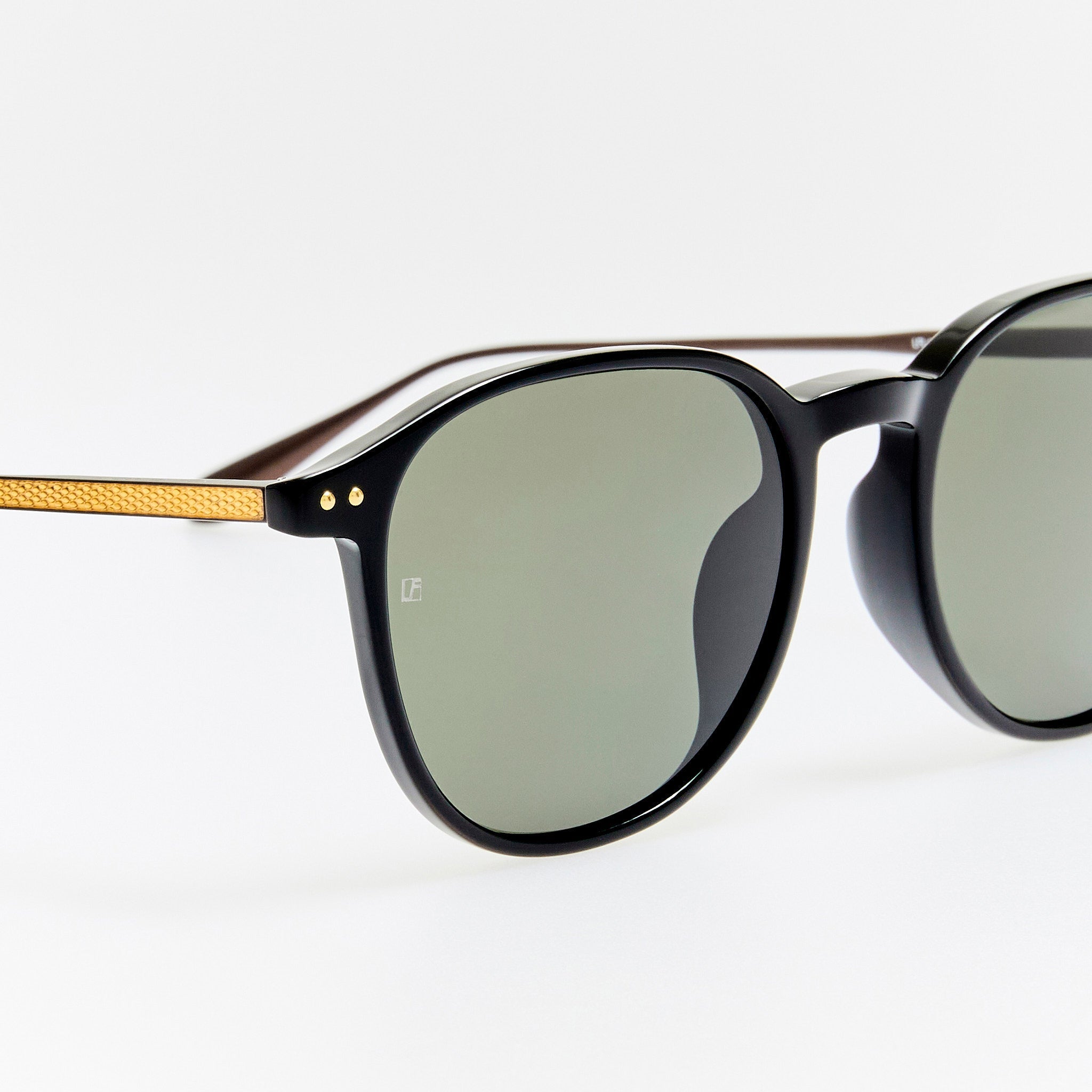 Stanley Sunglasses in Black - LINDA FARROW - Sunglasses -