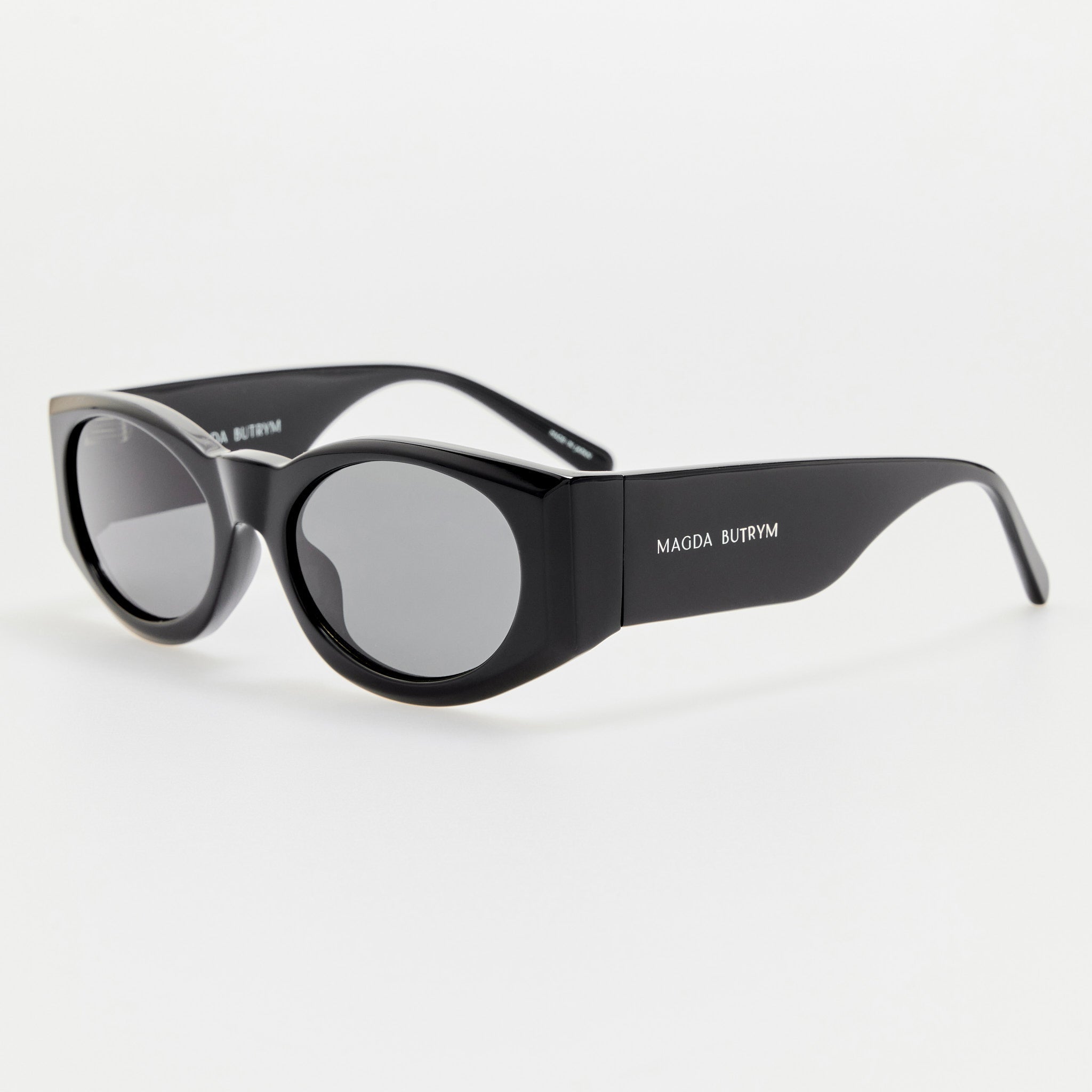 Sunglasses in Black and Grey - LINDA FARROW - Sunglasses -