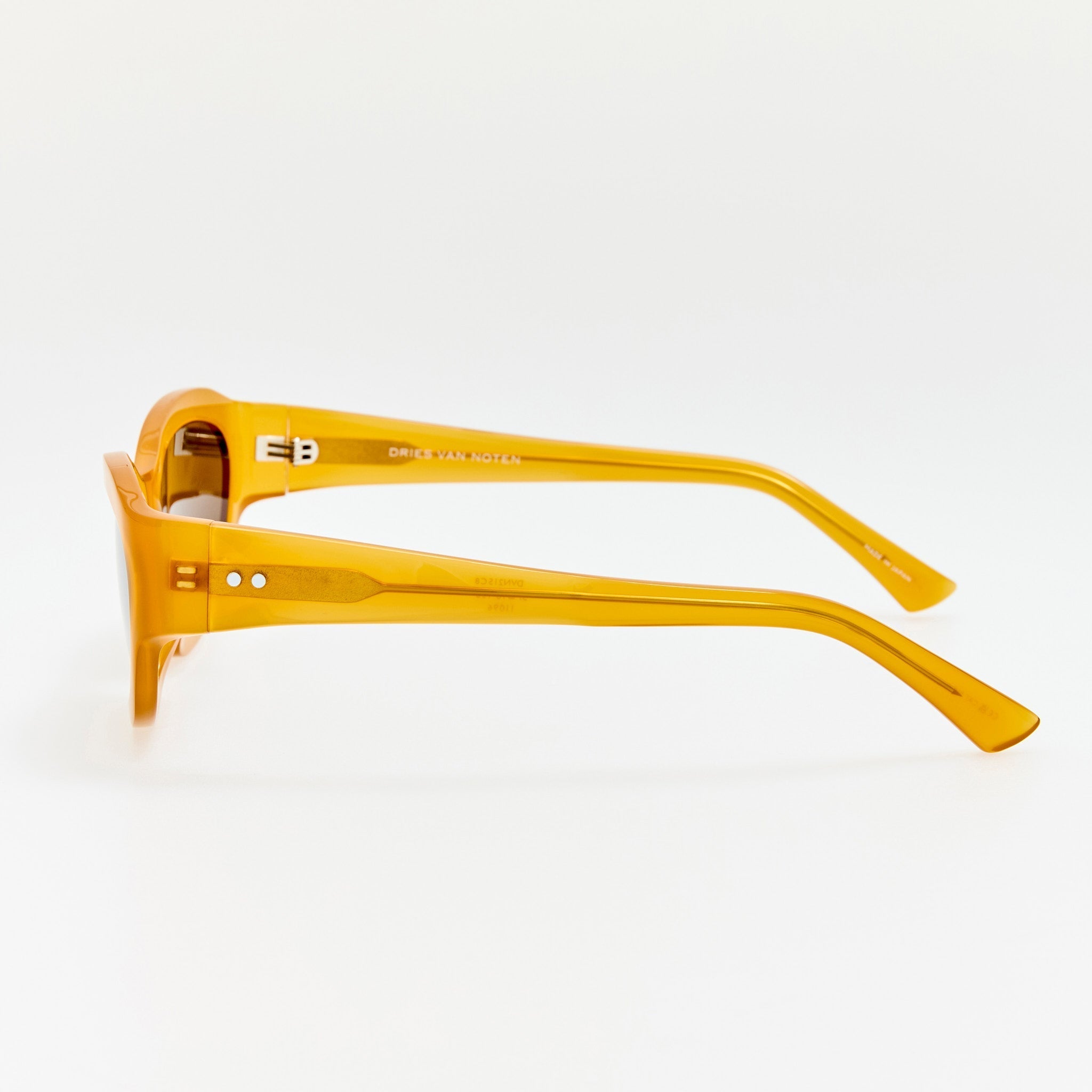 Wrap Sunglasses in Honey - LINDA FARROW - Sunglasses -