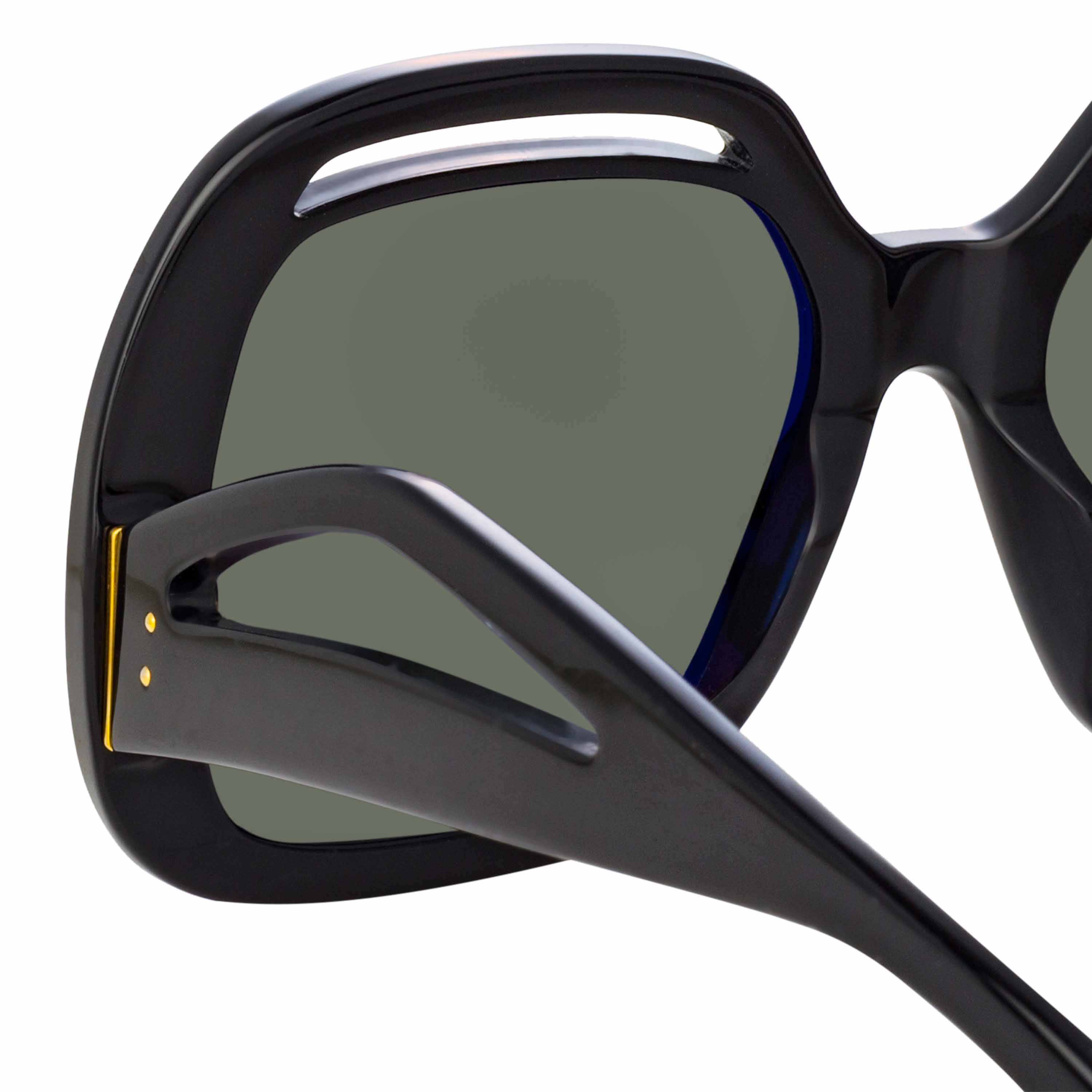 Renata Sunglasses in Black