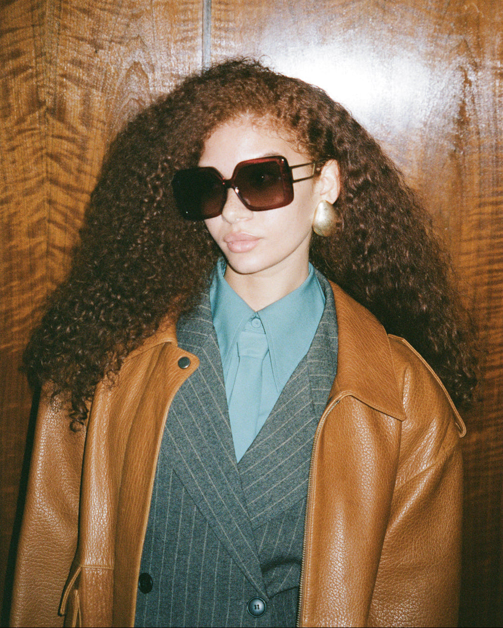 ドリスヴァンノッテン　サングラス　sunglasses Dries Van Noten Aviator Sunglasses in Old Gold | Linda Farrow