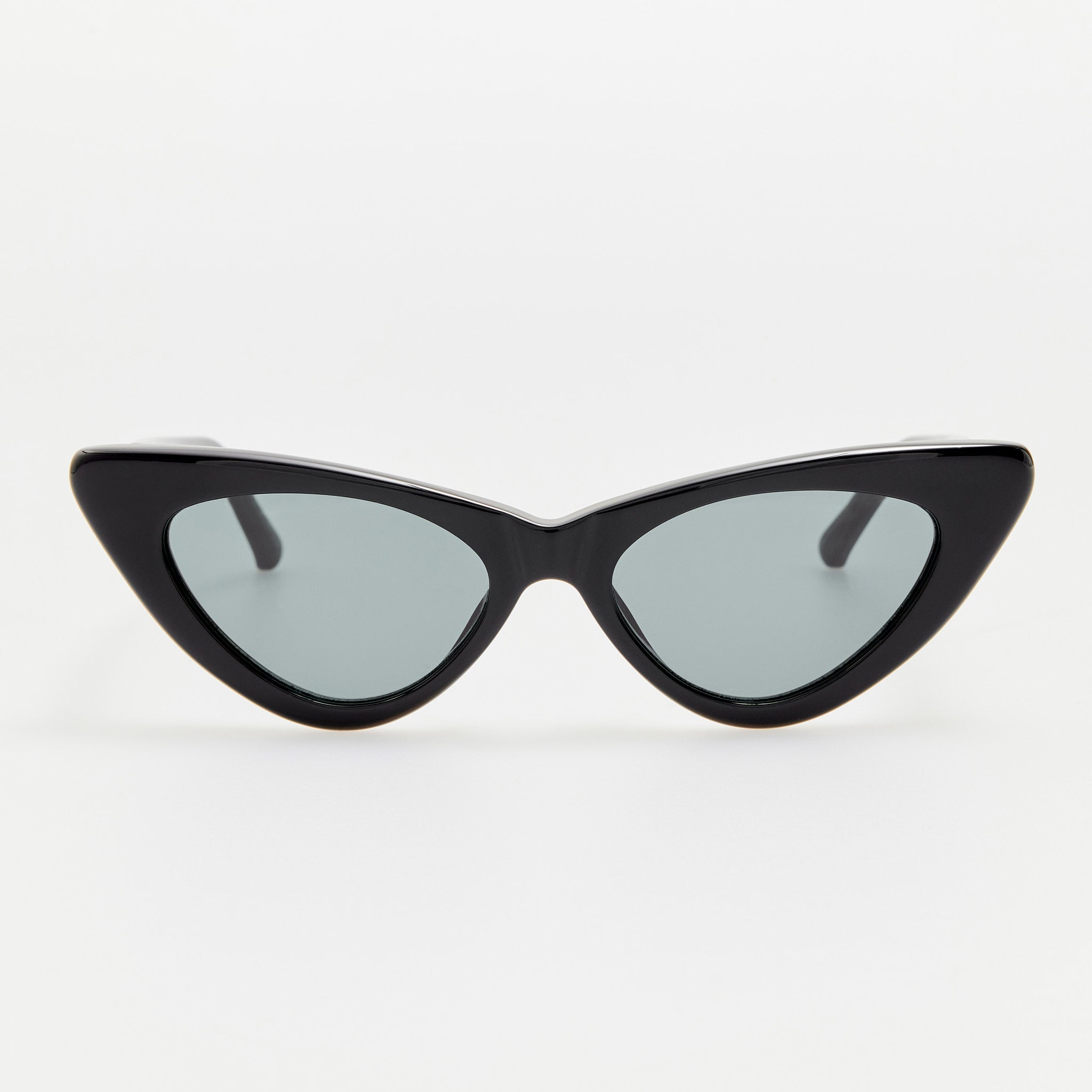 Dora Sunglasses in Black