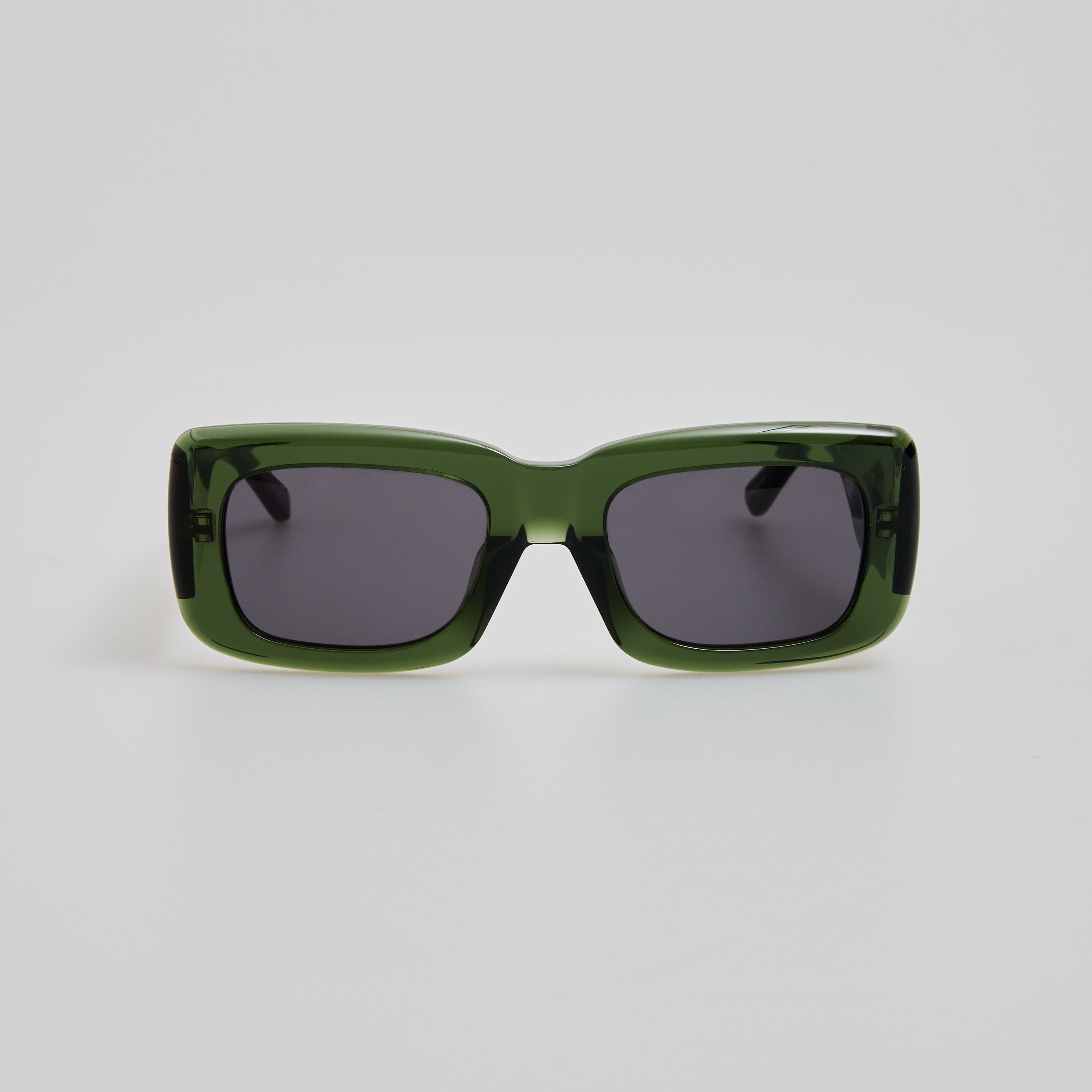 Marfa Sunglasses in Military Green