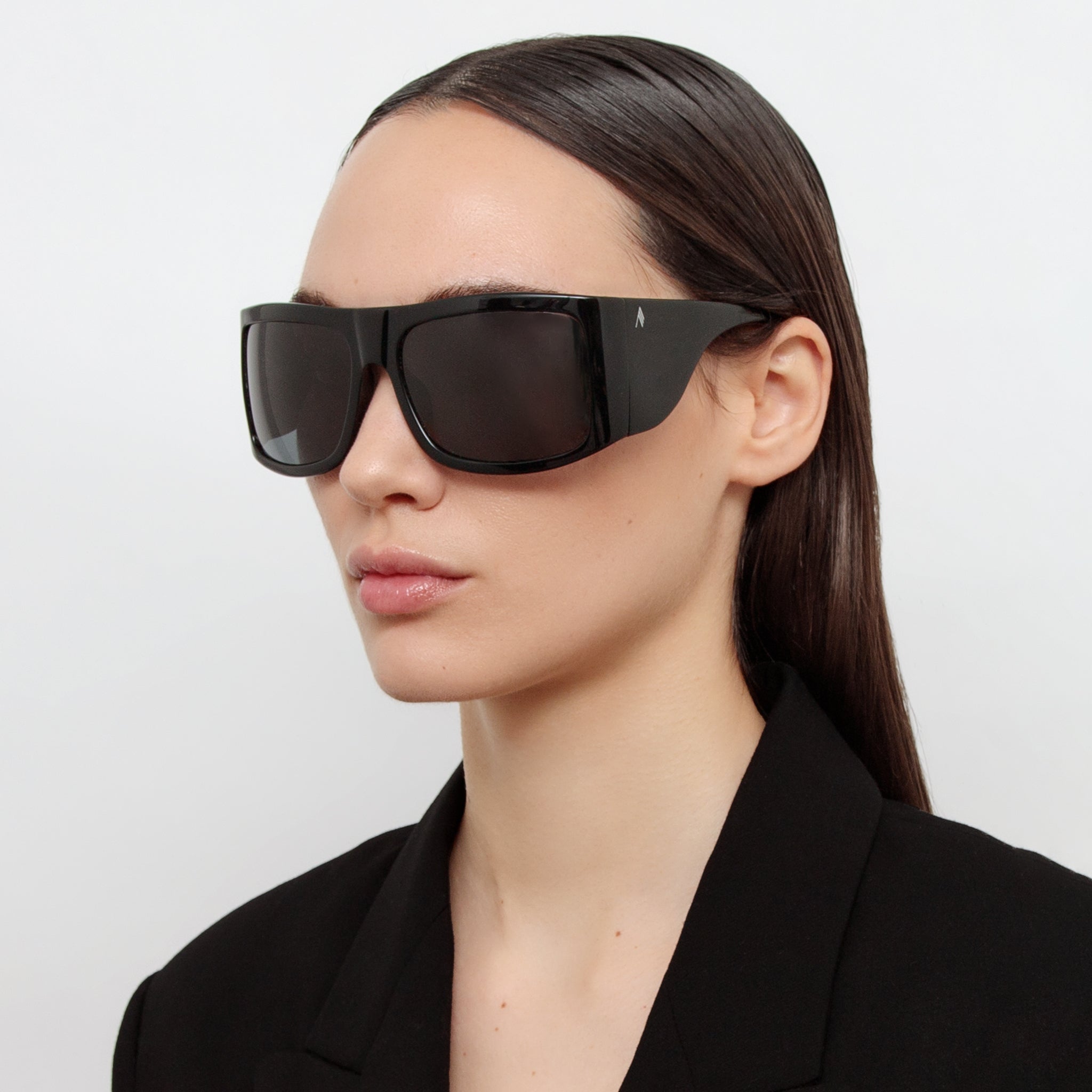 Andre Oversized Sunglasses in Black