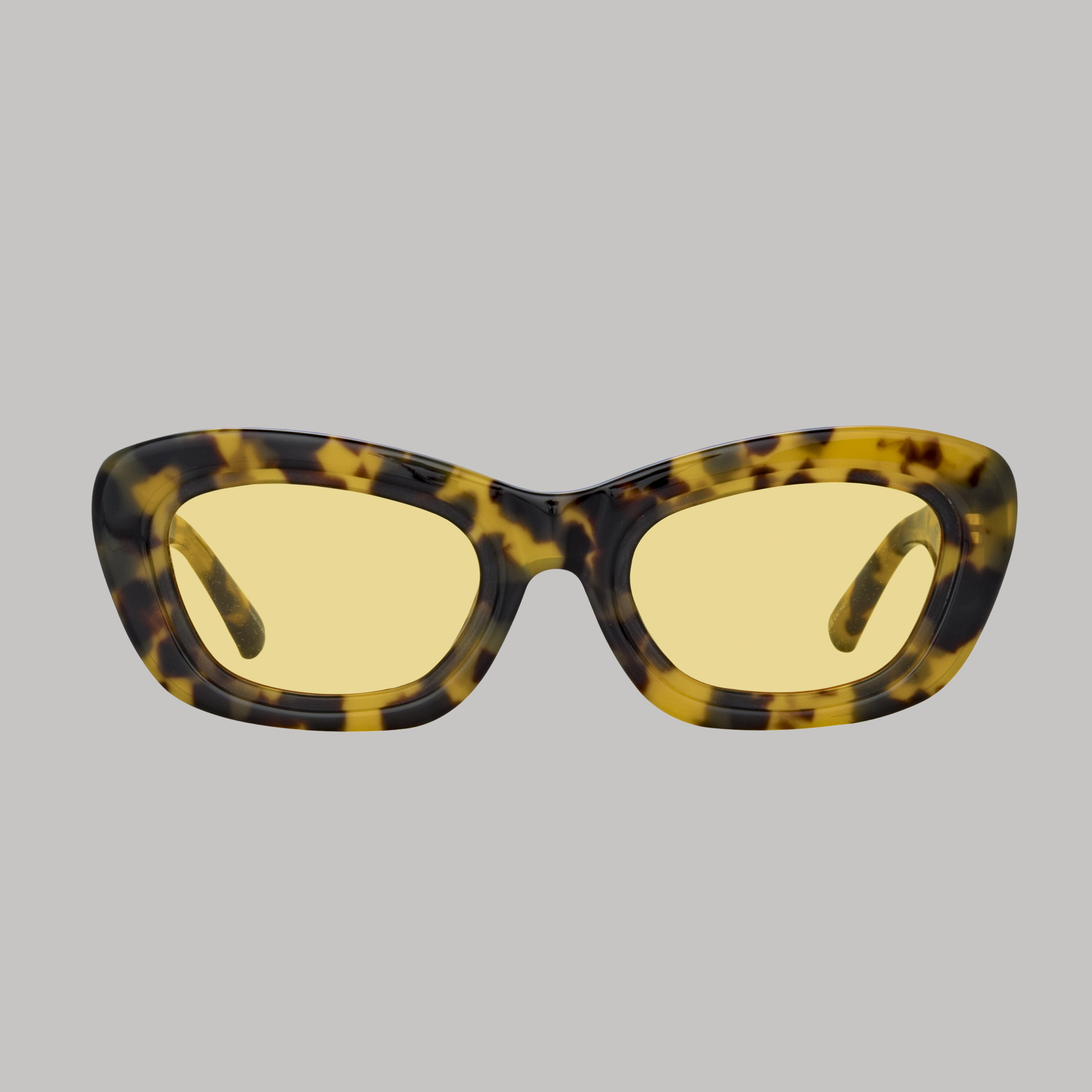 Rania Cat Eye Sunglasses in Tortoiseshell