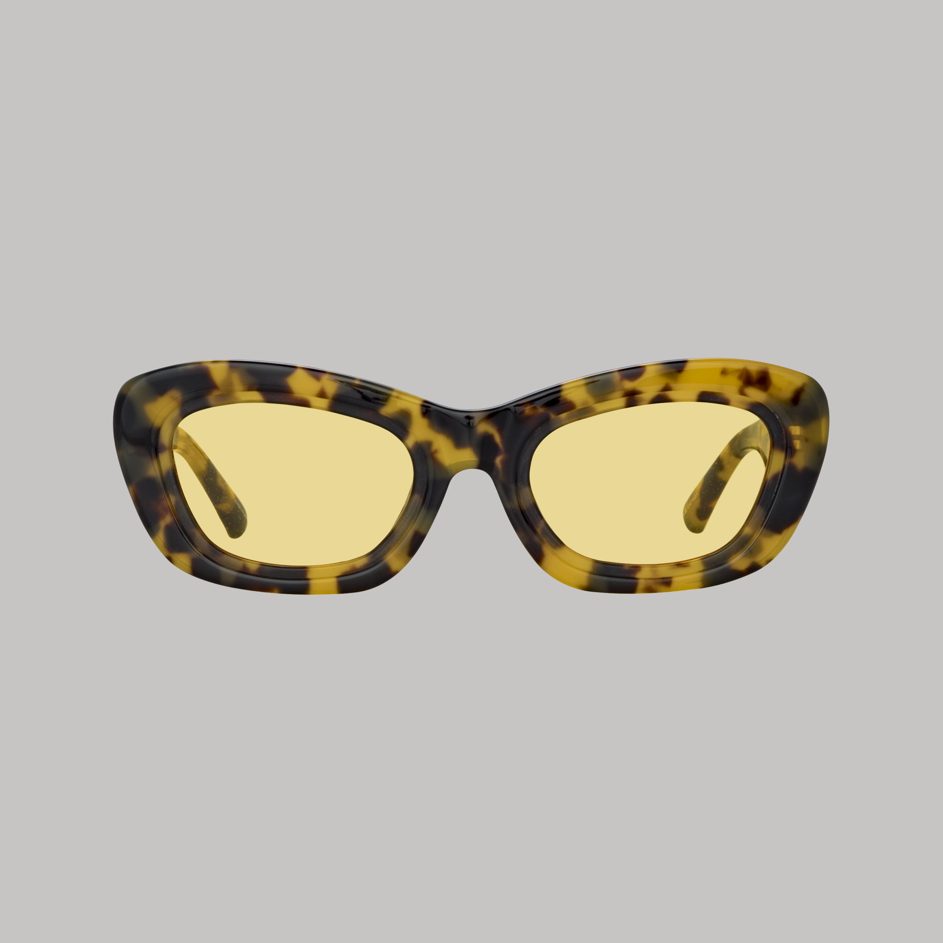 Rania Cat Eye Sunglasses in Tortoiseshell