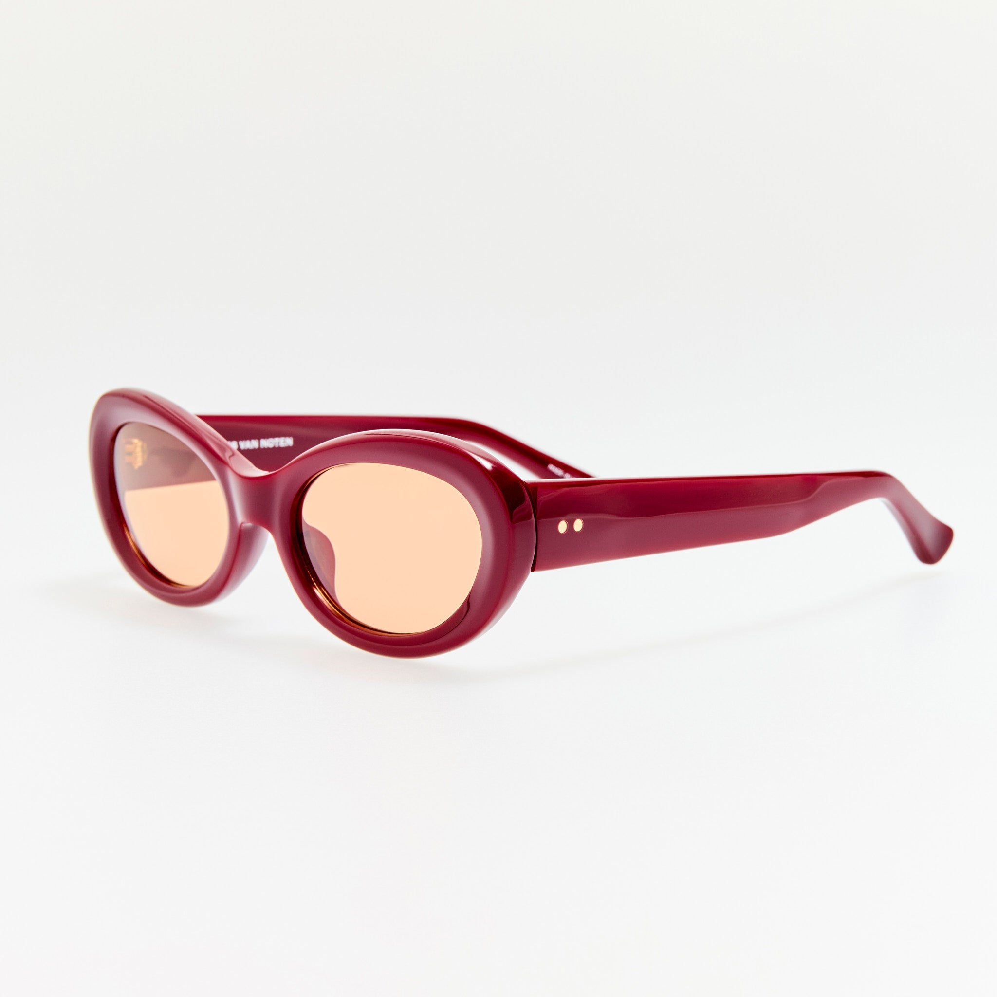 Oval Sunglases in Red