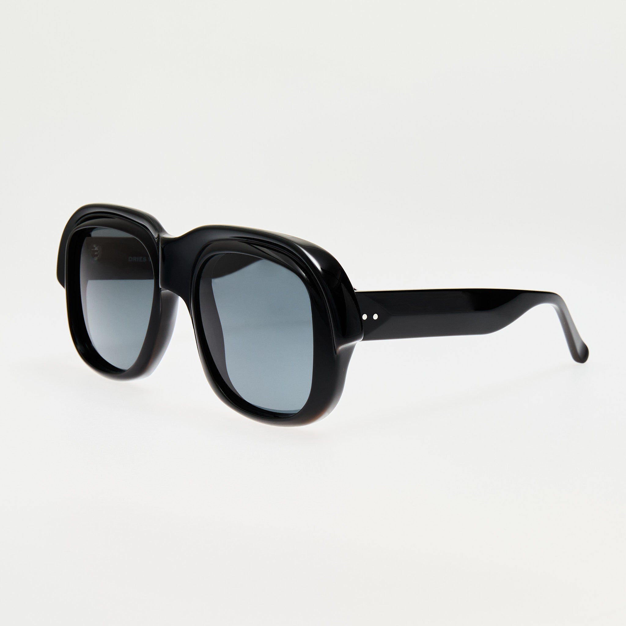 Oversize Sunglasses in Black