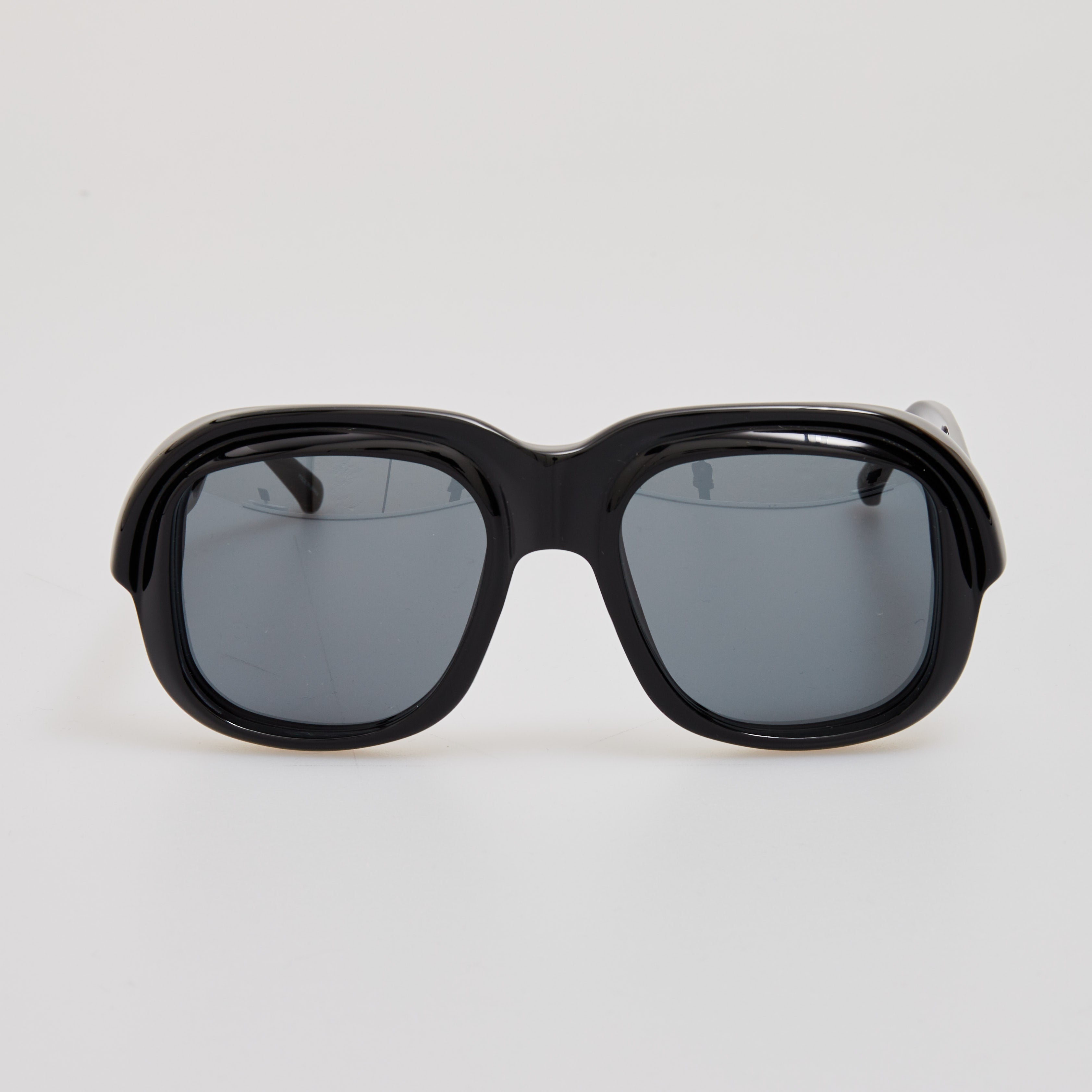 Oversize Sunglasses in Black