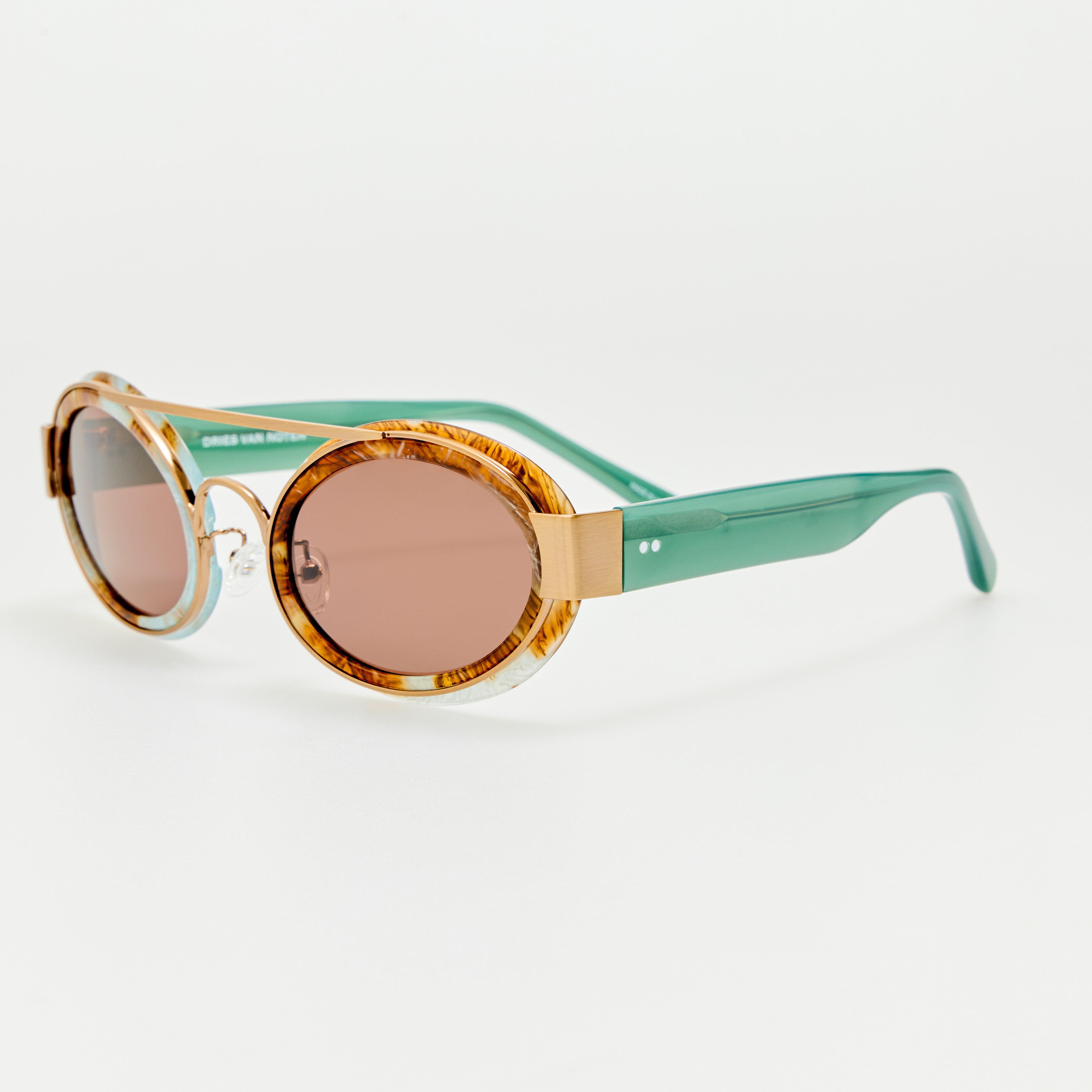 Cat Eye Sunglasses in Marble