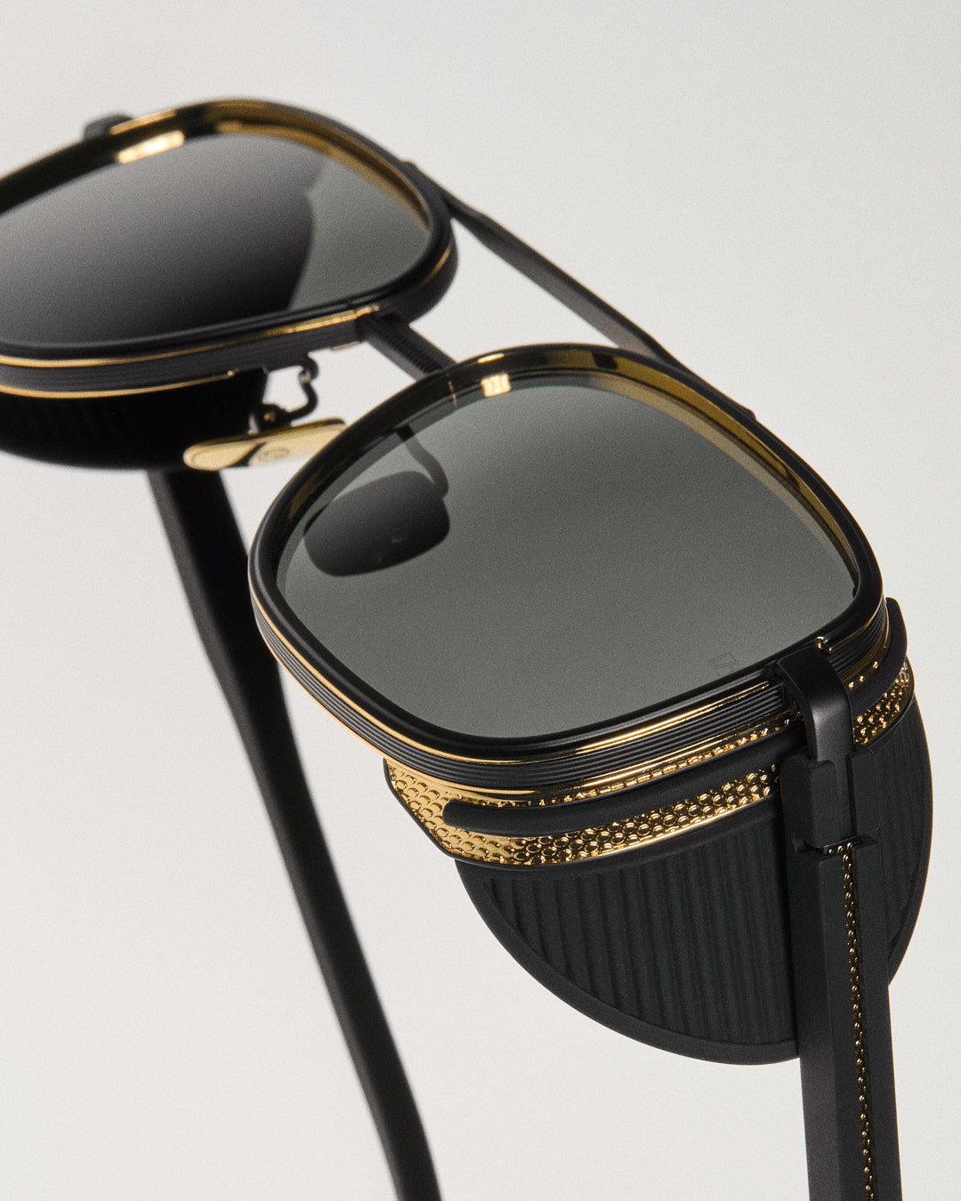 Jacquemus Ovalo Oval Sunglasses in Leopard | Linda Farrow Official