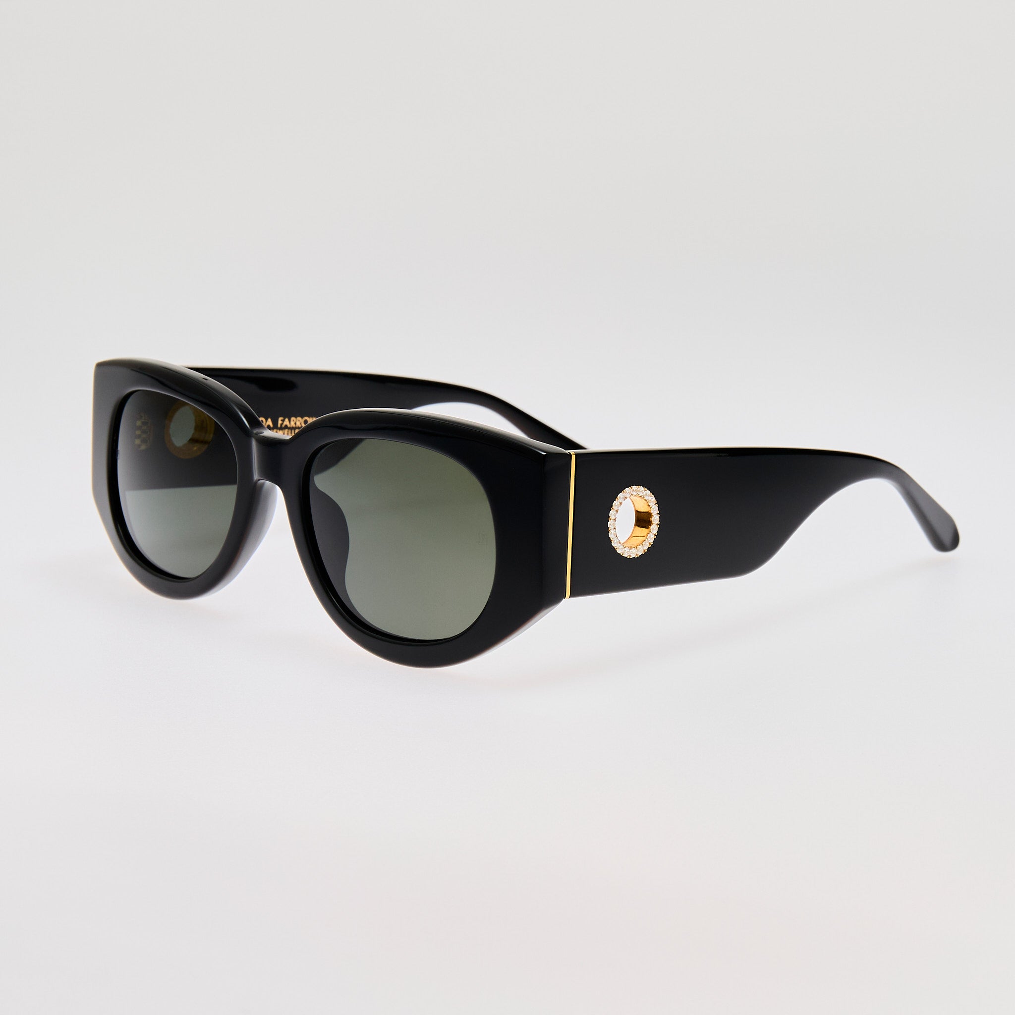 Debbie Sunglasses in Black with Diamond