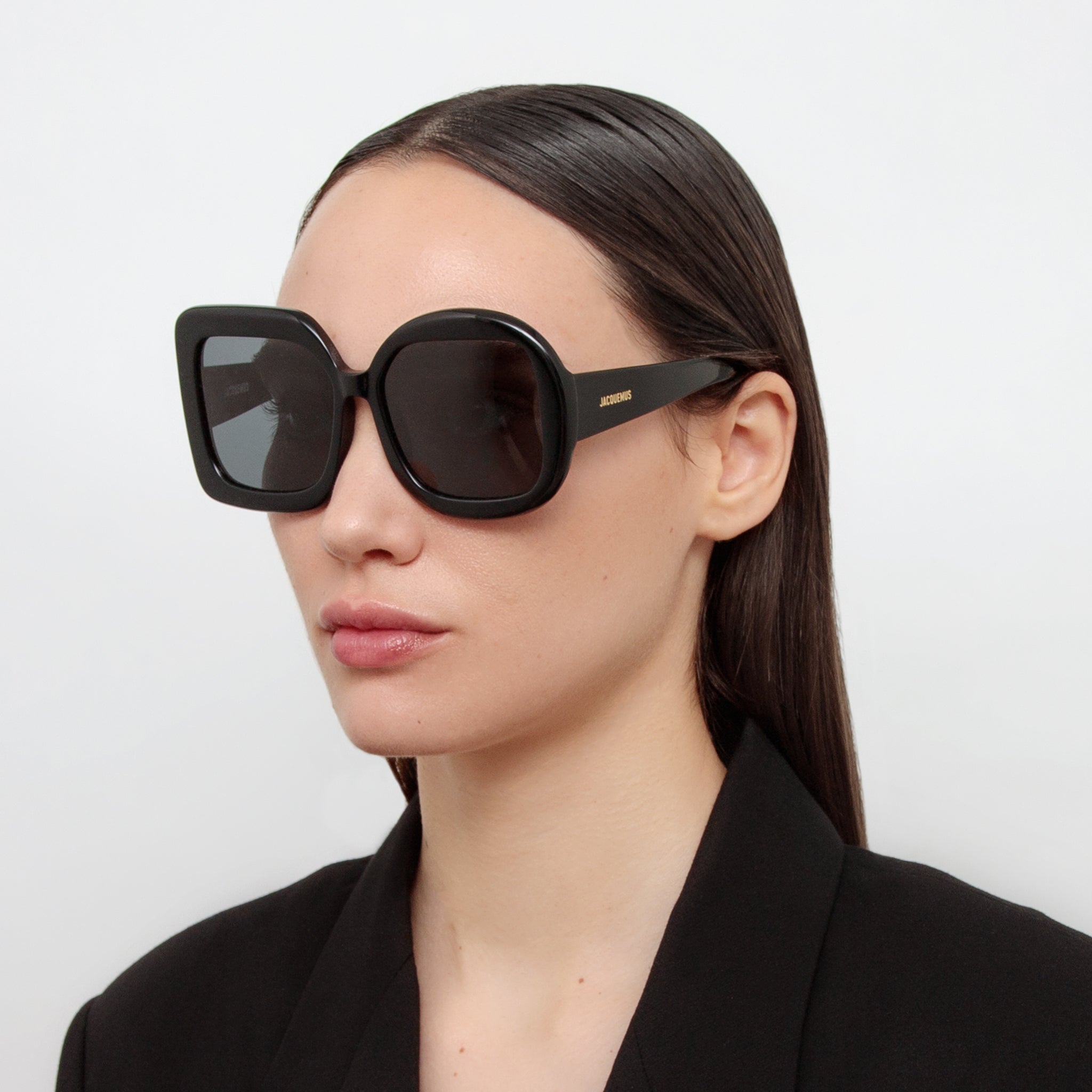 Carre Rond Square Sunglasses in Black