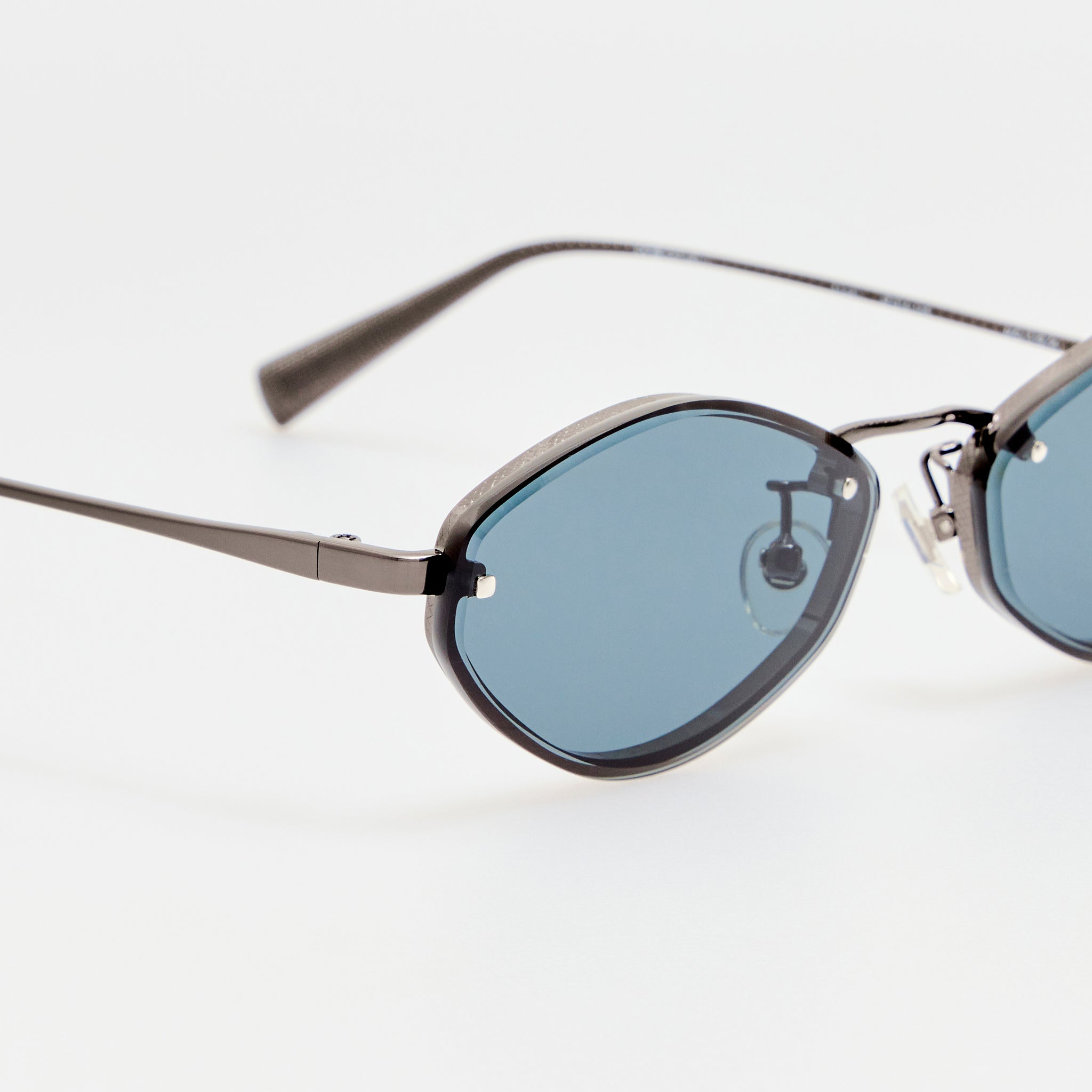 Bellini Sunglasses in Nickel and Smoke