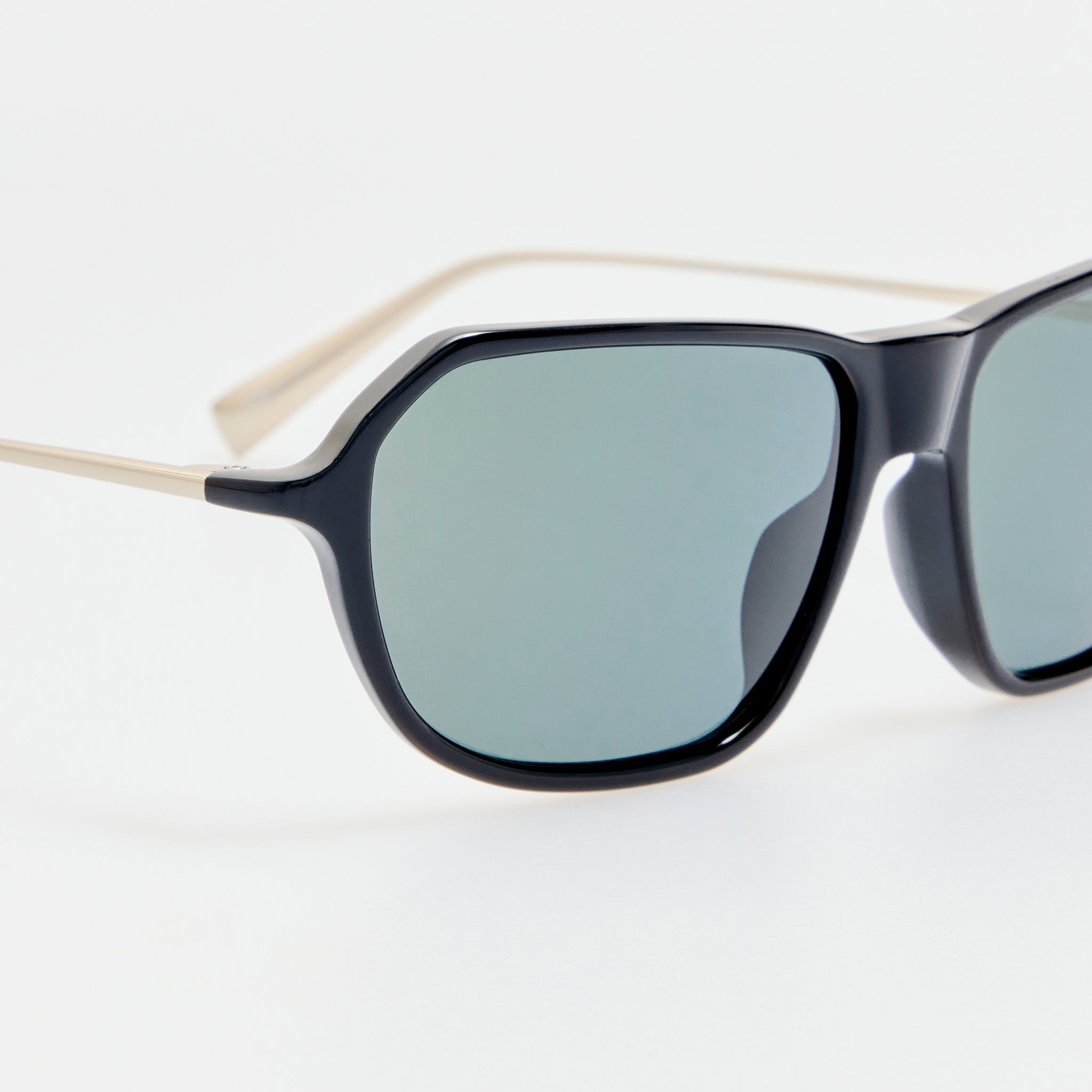 Mimosa Sunglasses in Black