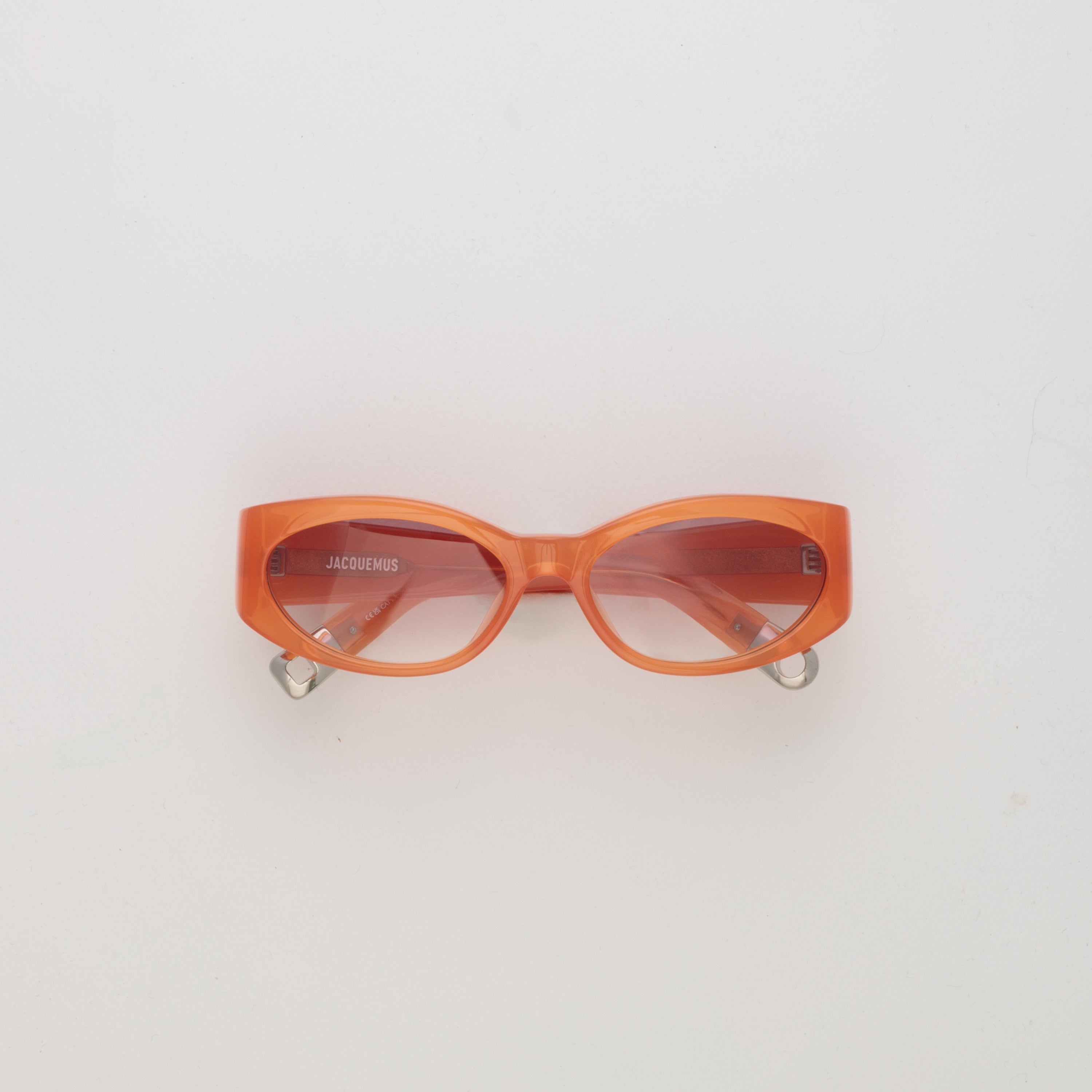 Ovalo Oval Sunglasses in Amber