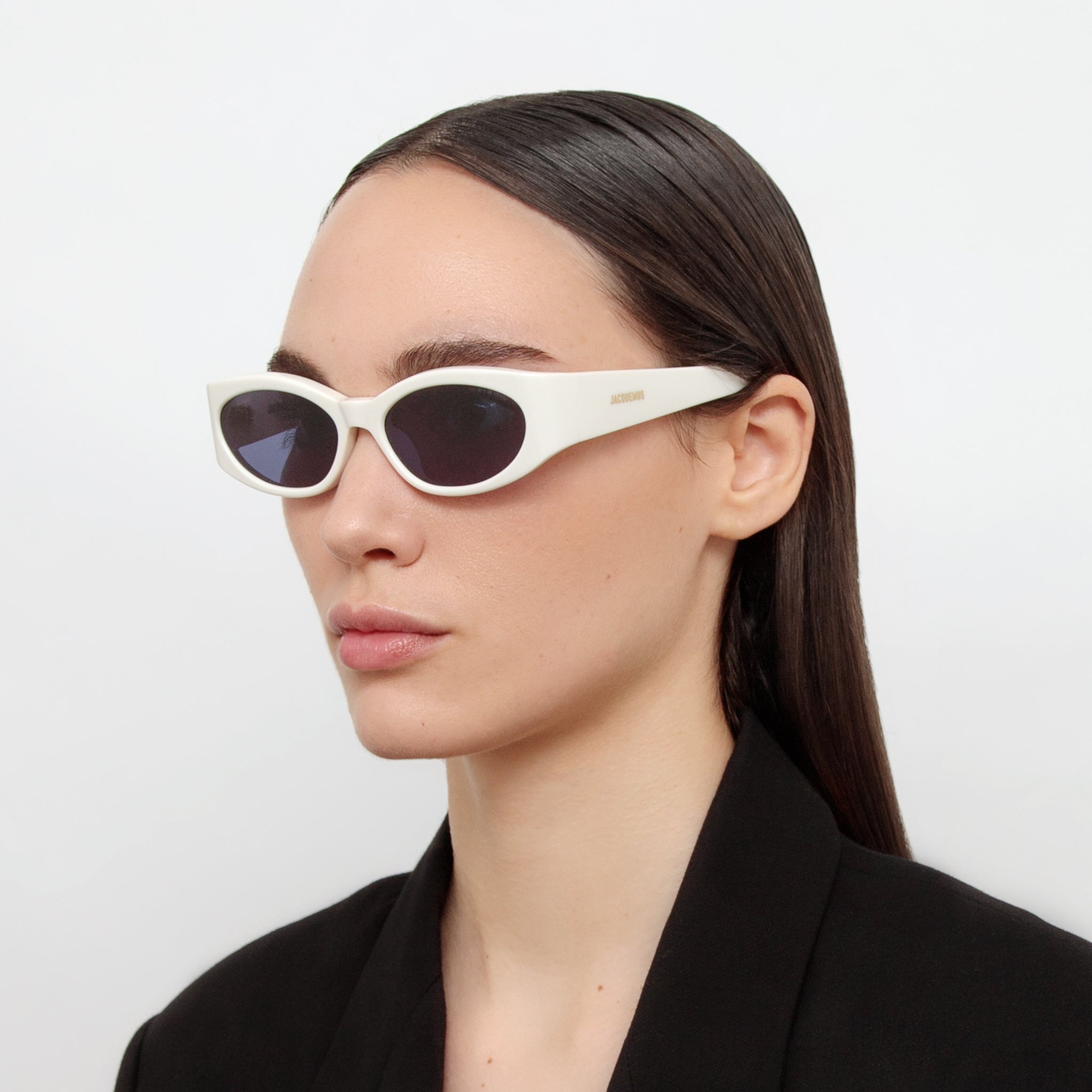 Ovalo Oval Sunglasses in White