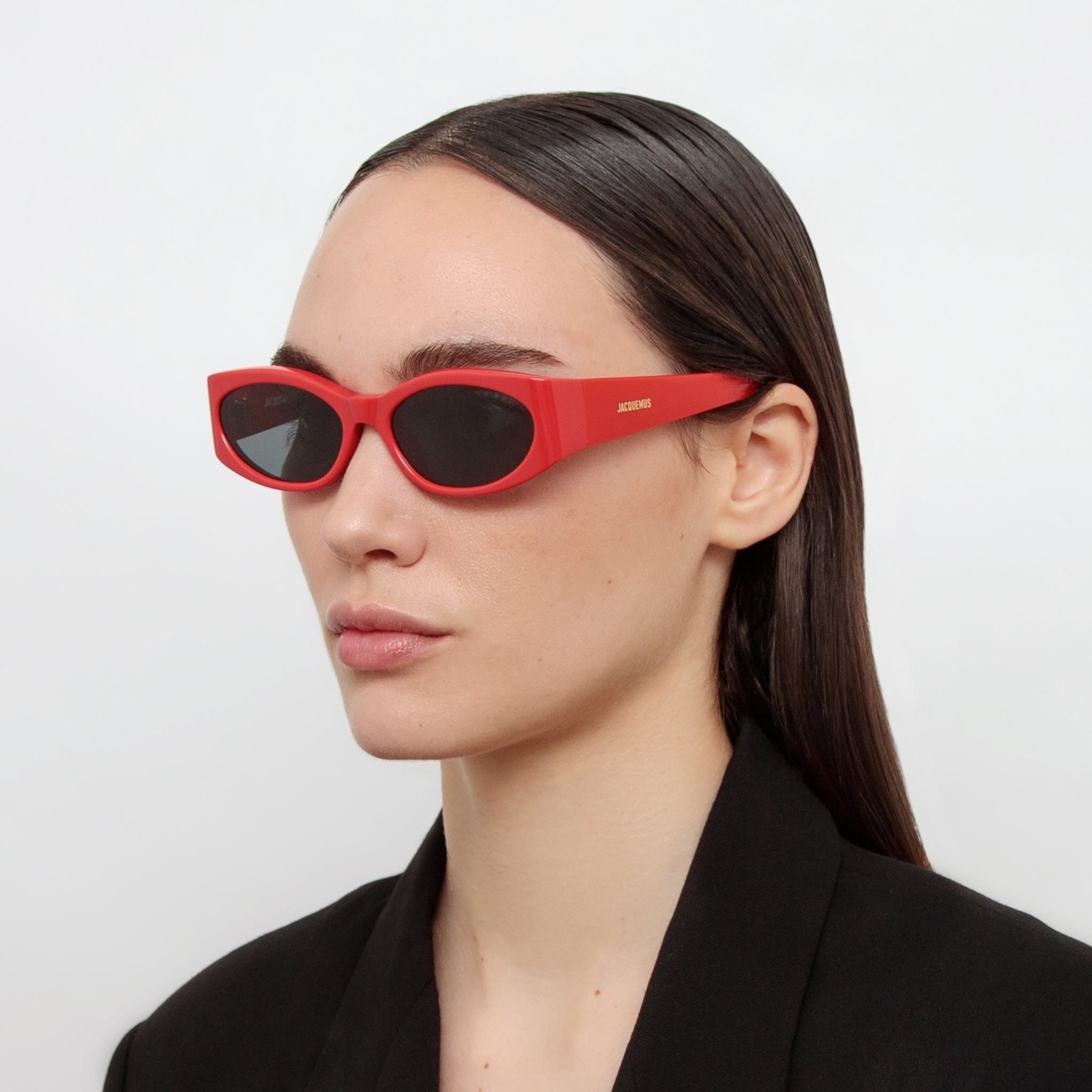 Ovalo Oval Sunglasses in Red