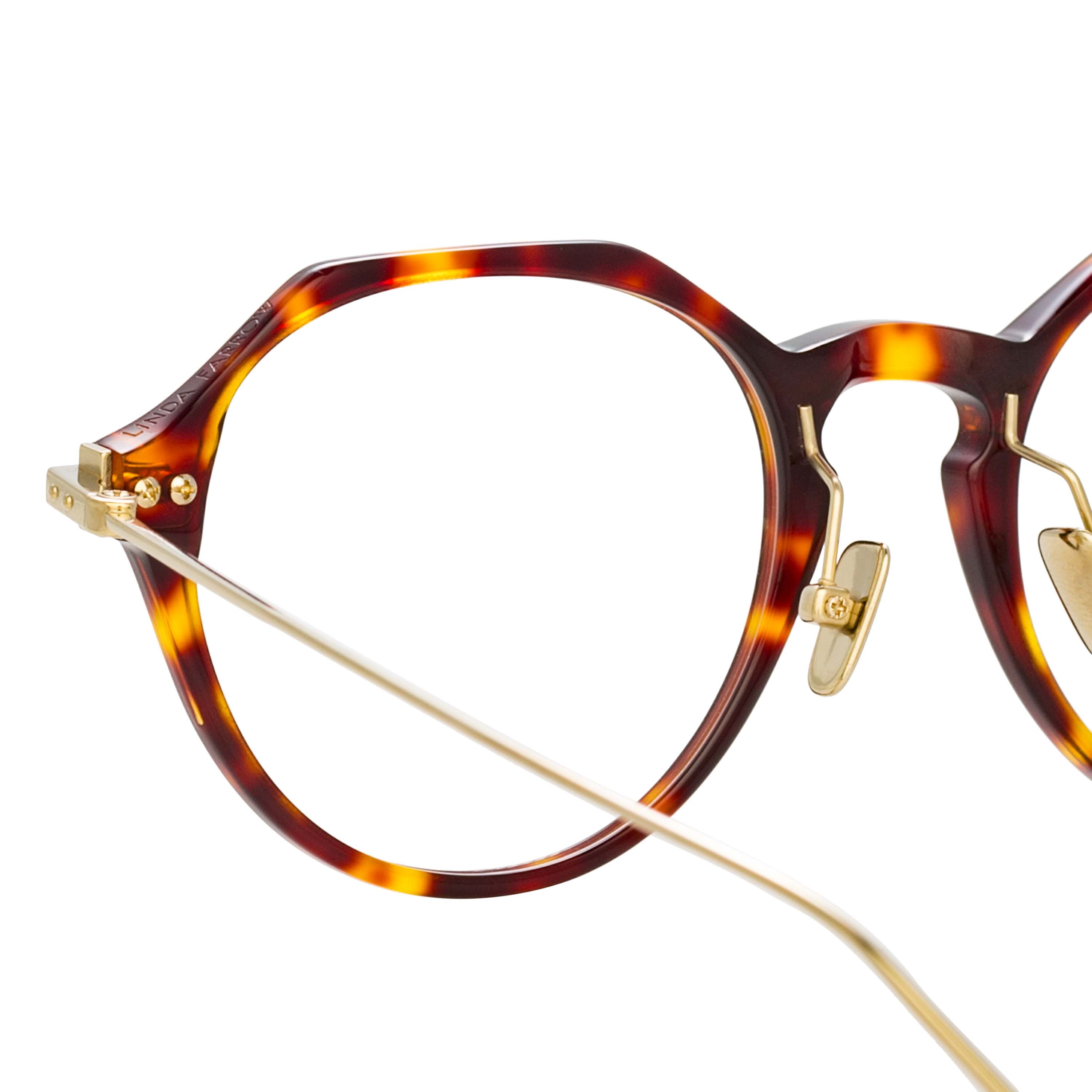 Linear Wren A in Tortoiseshell